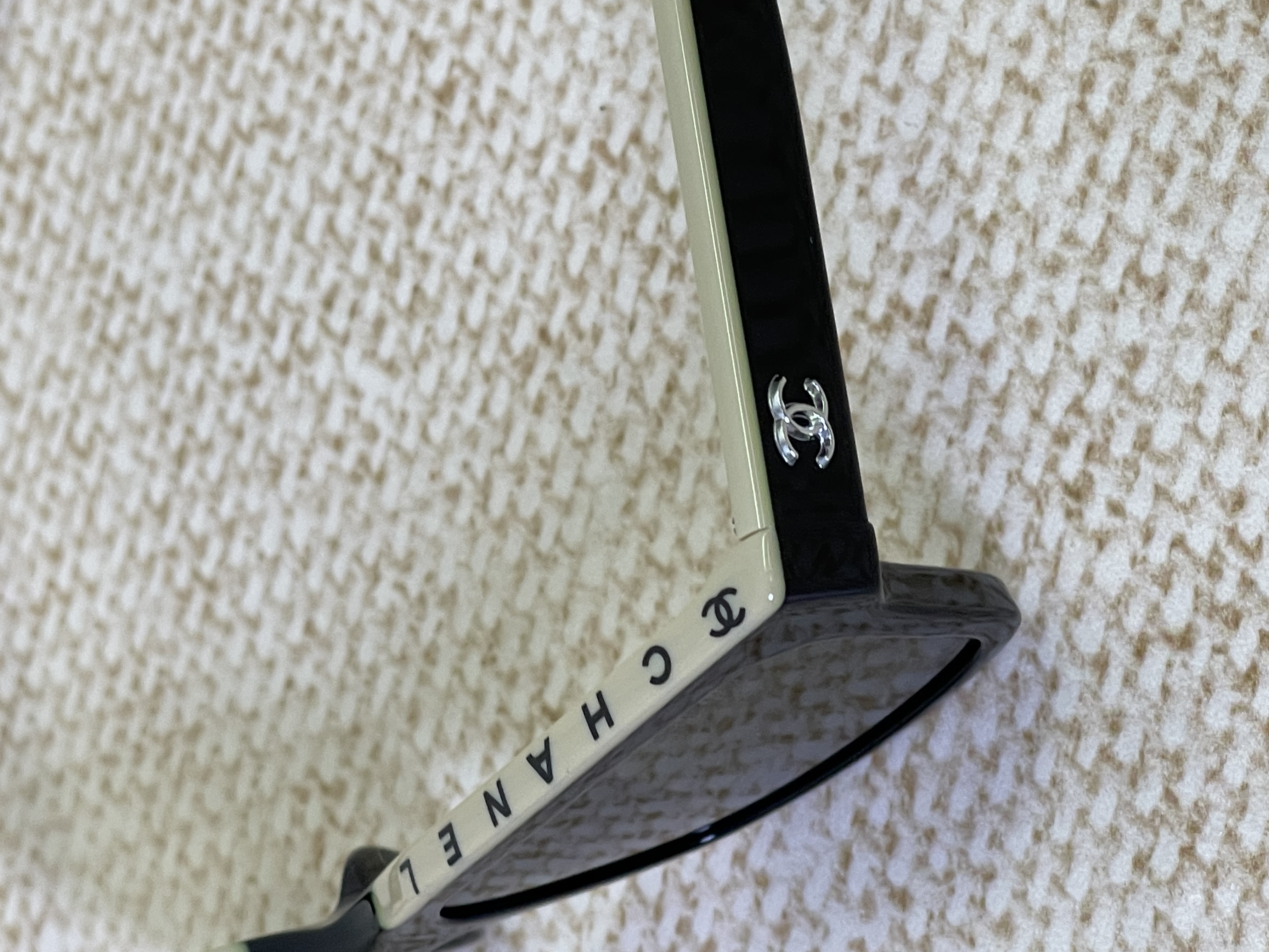 Pre owned Chanel Square Sunglasses / Product Code: 26031111