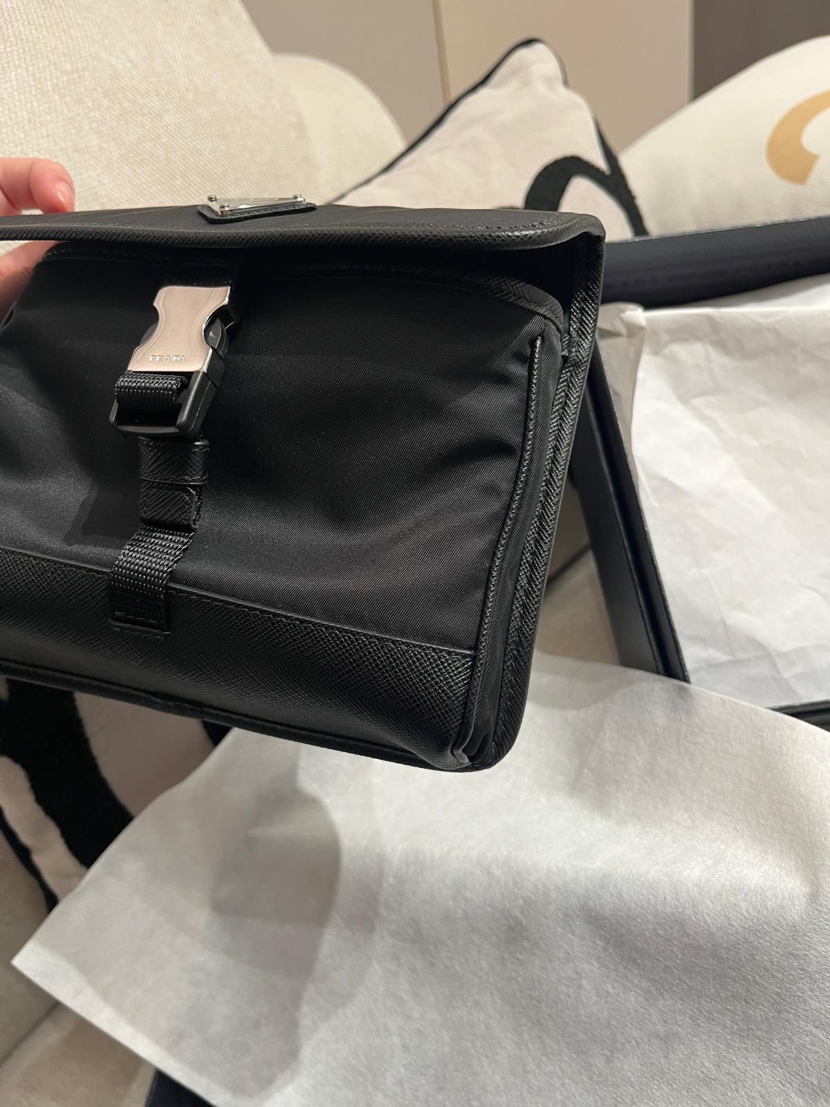 全新 Prada Nylon Crossbody Bag 100%Authentic, Brand New ✅Box
