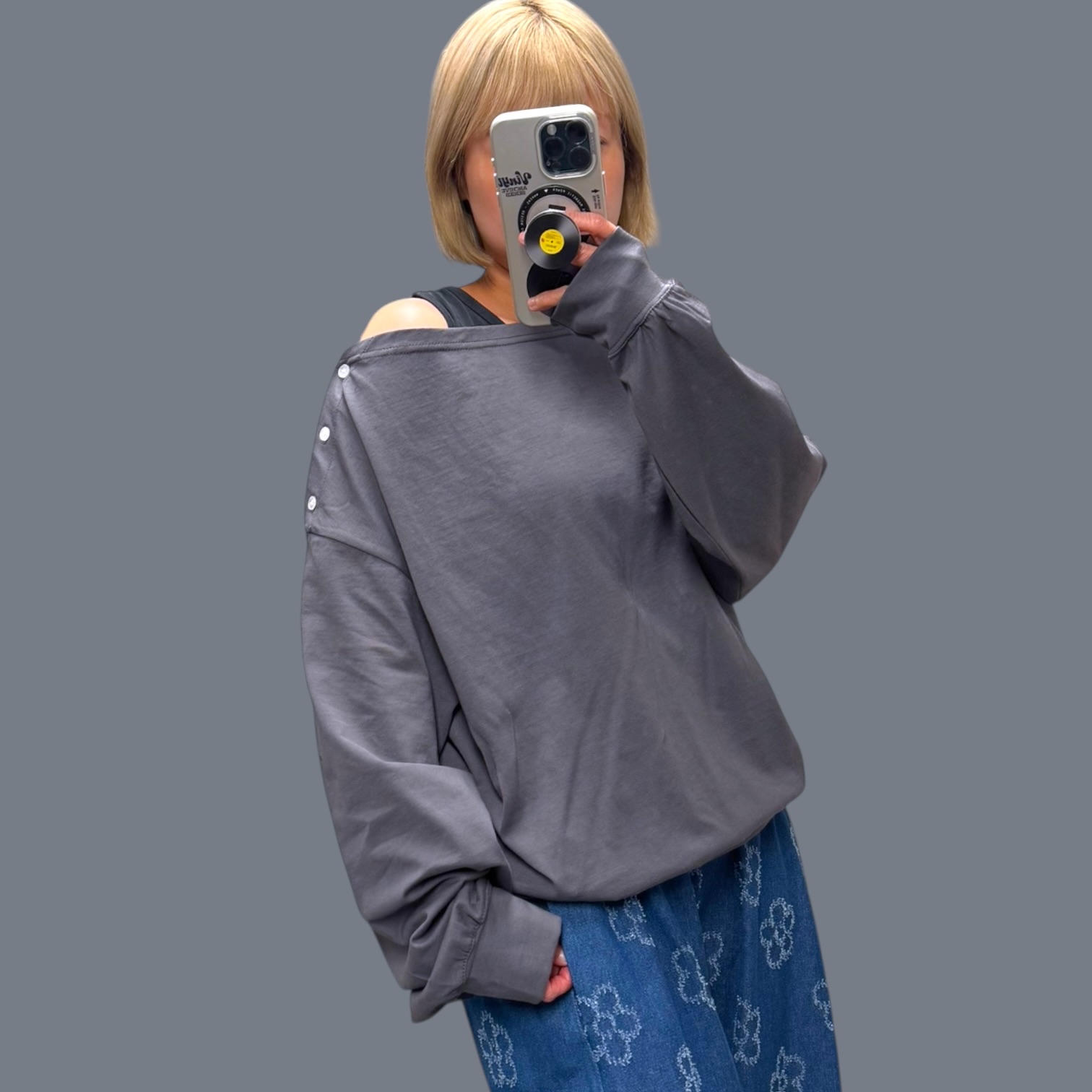 221540 斜膊有鈕長袖Tee