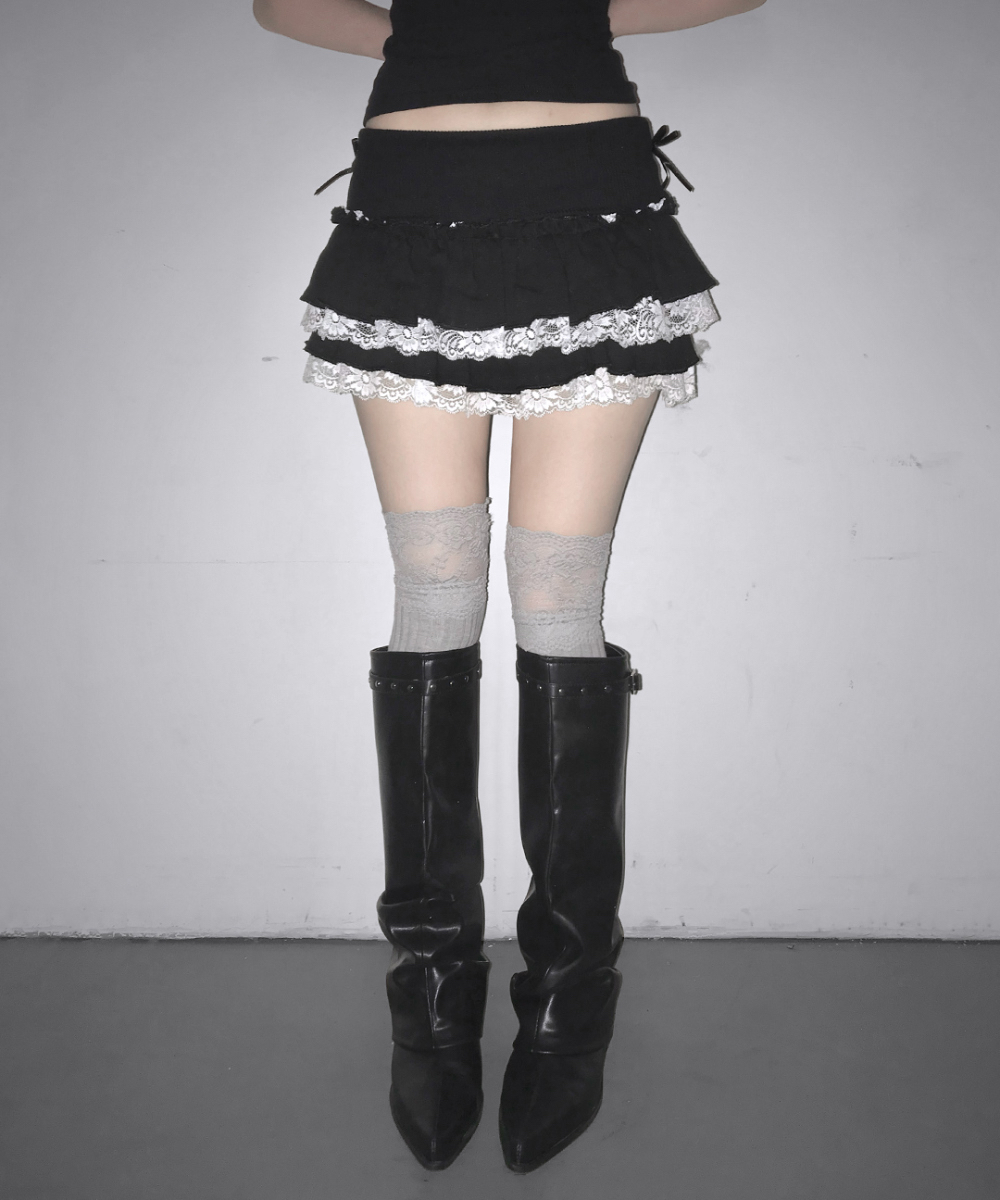 Ribbed Waist Ruffled Mini Skirt