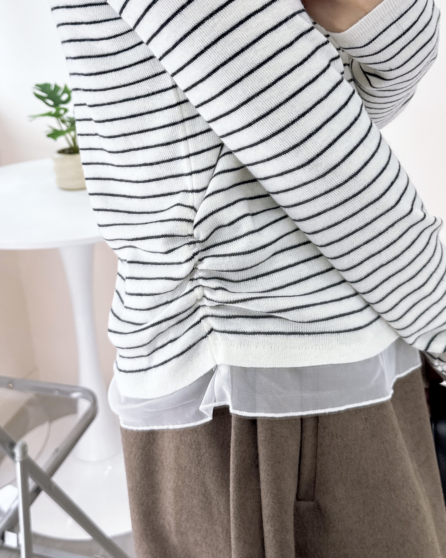 超柔軟線棉拼網紗橫間上衣 2色