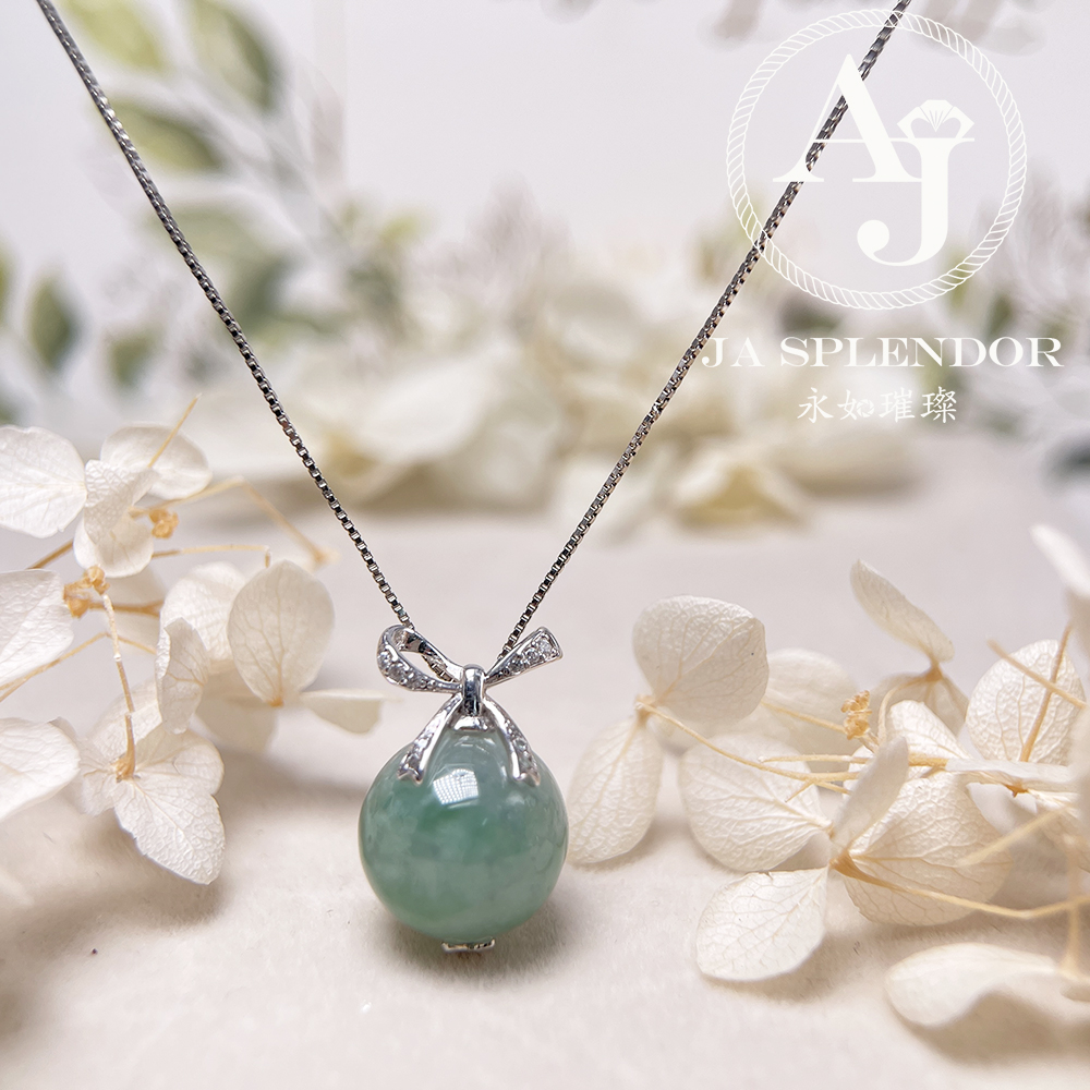 FBG26-H06 天然翡翠A玉 果綠13mm圓珠純銀蝴蝶吊墜 (送鈦鋼項鏈) 