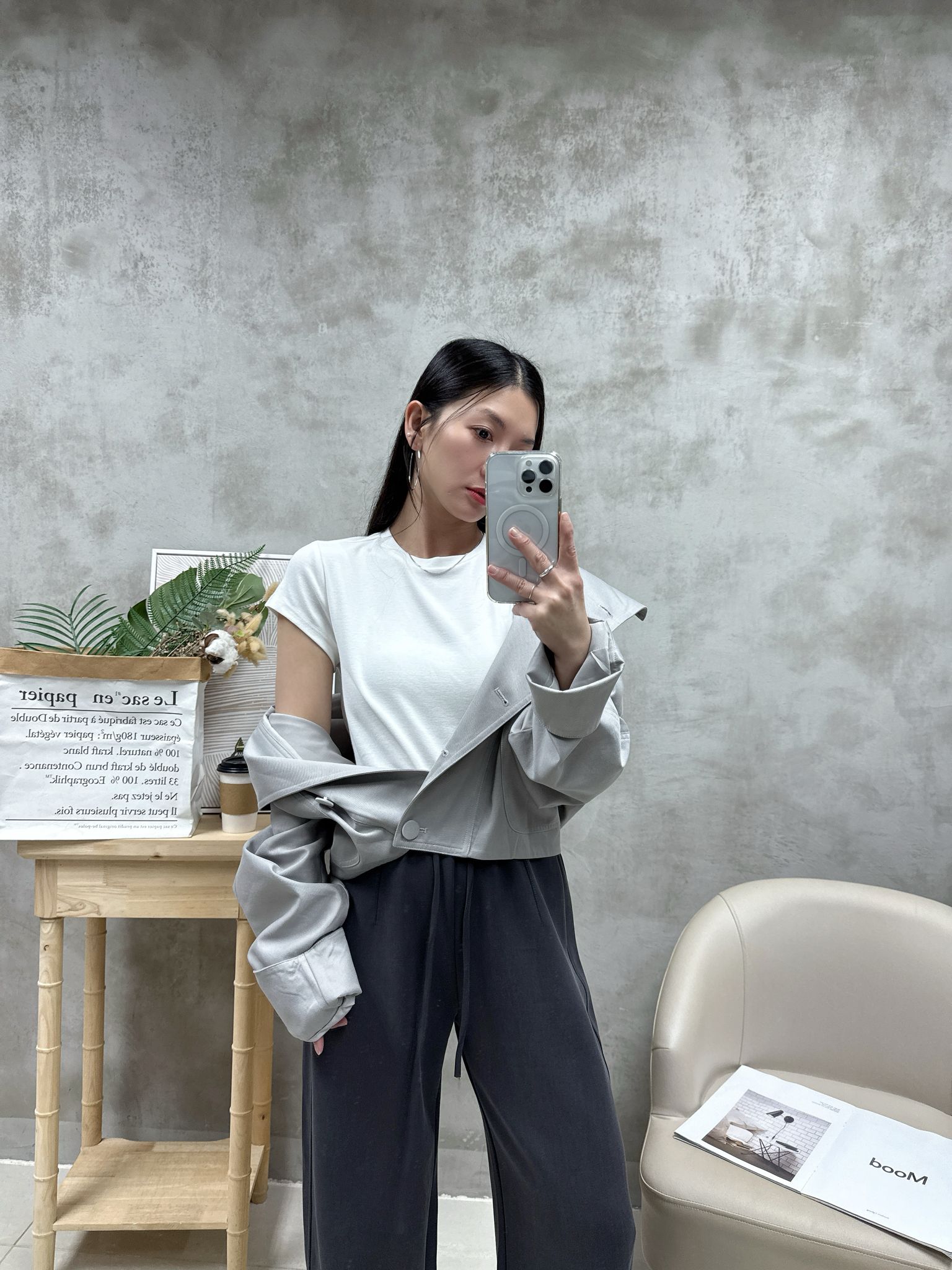 B07 大反領扣鈕外套