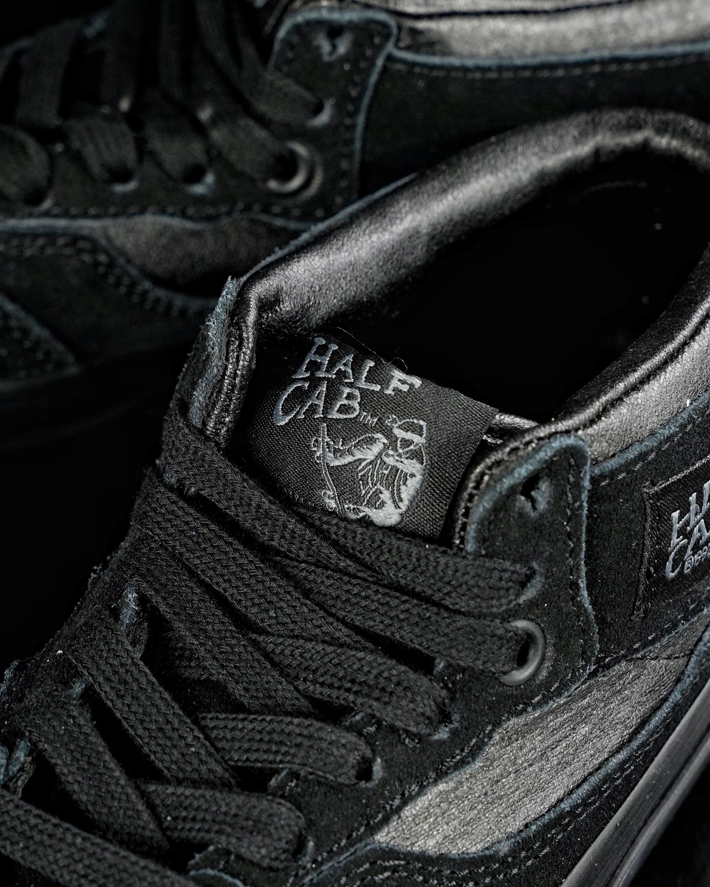 Vans OTW Half Cab 33NEIGHBORHOOD