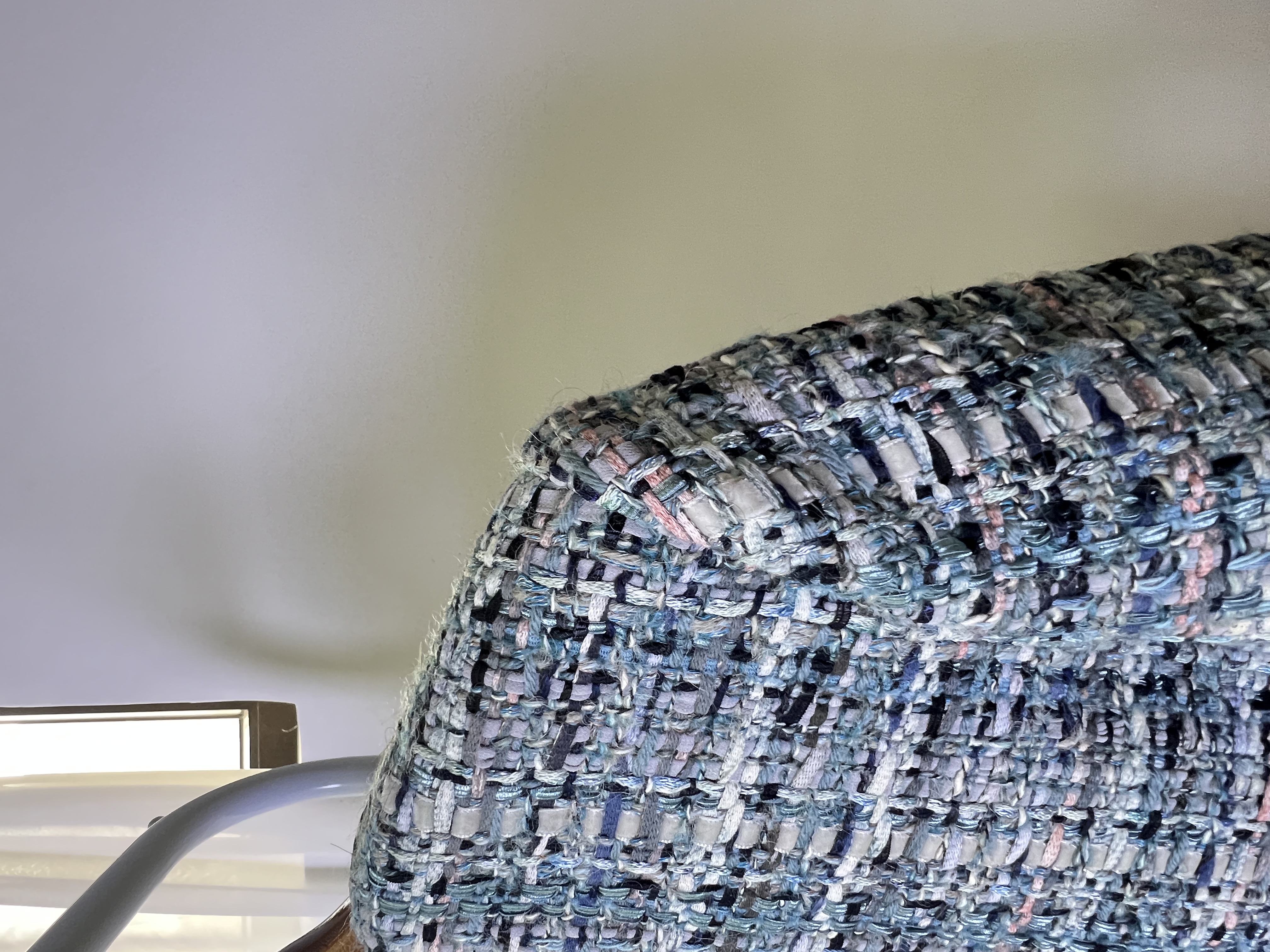 Pre-Owned CHANEL Chanel Double-Breasted Blue Tweed Jacket / Product Code: 26041914