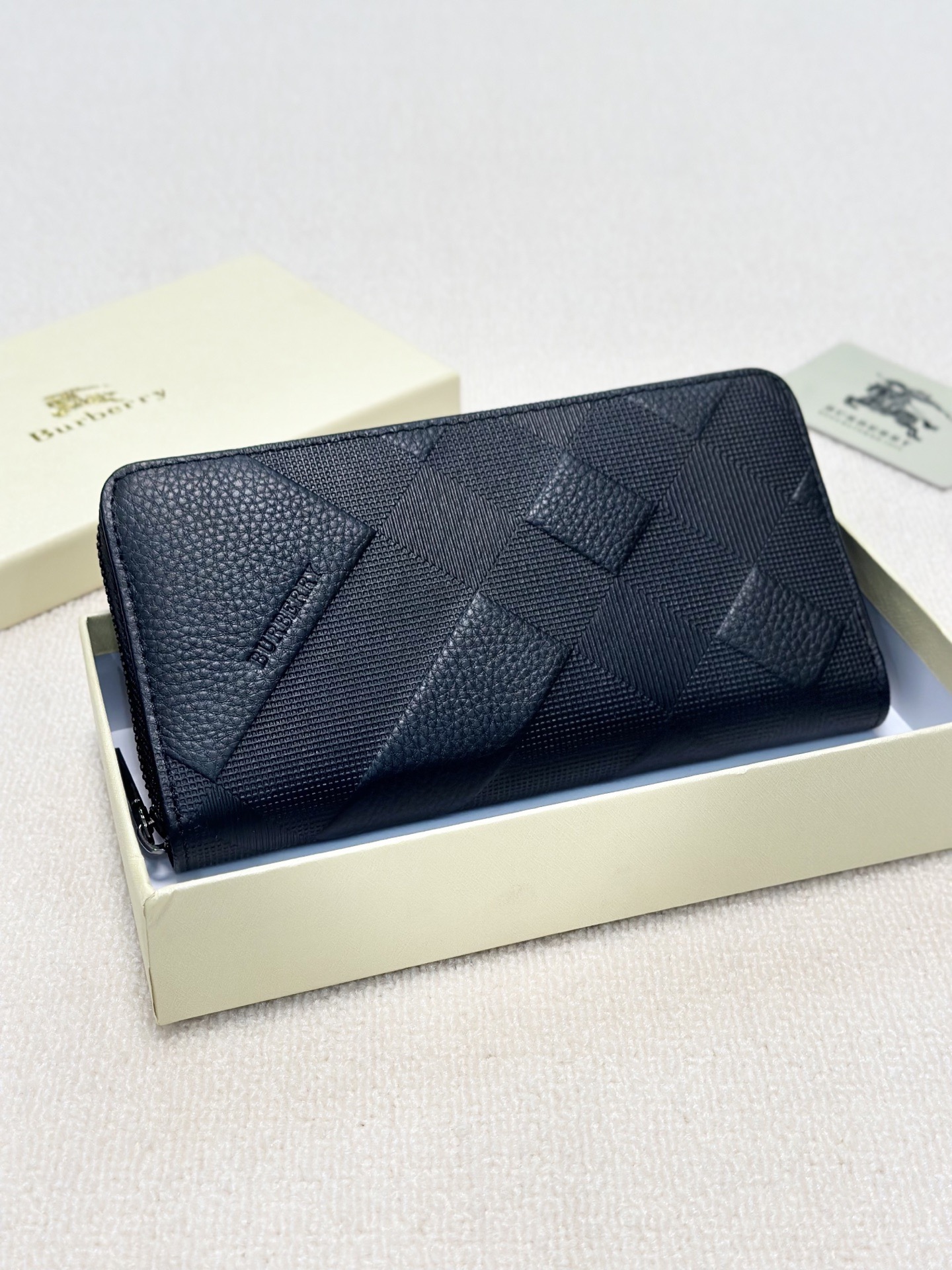 Burberry  男士拼接長銀包🥰