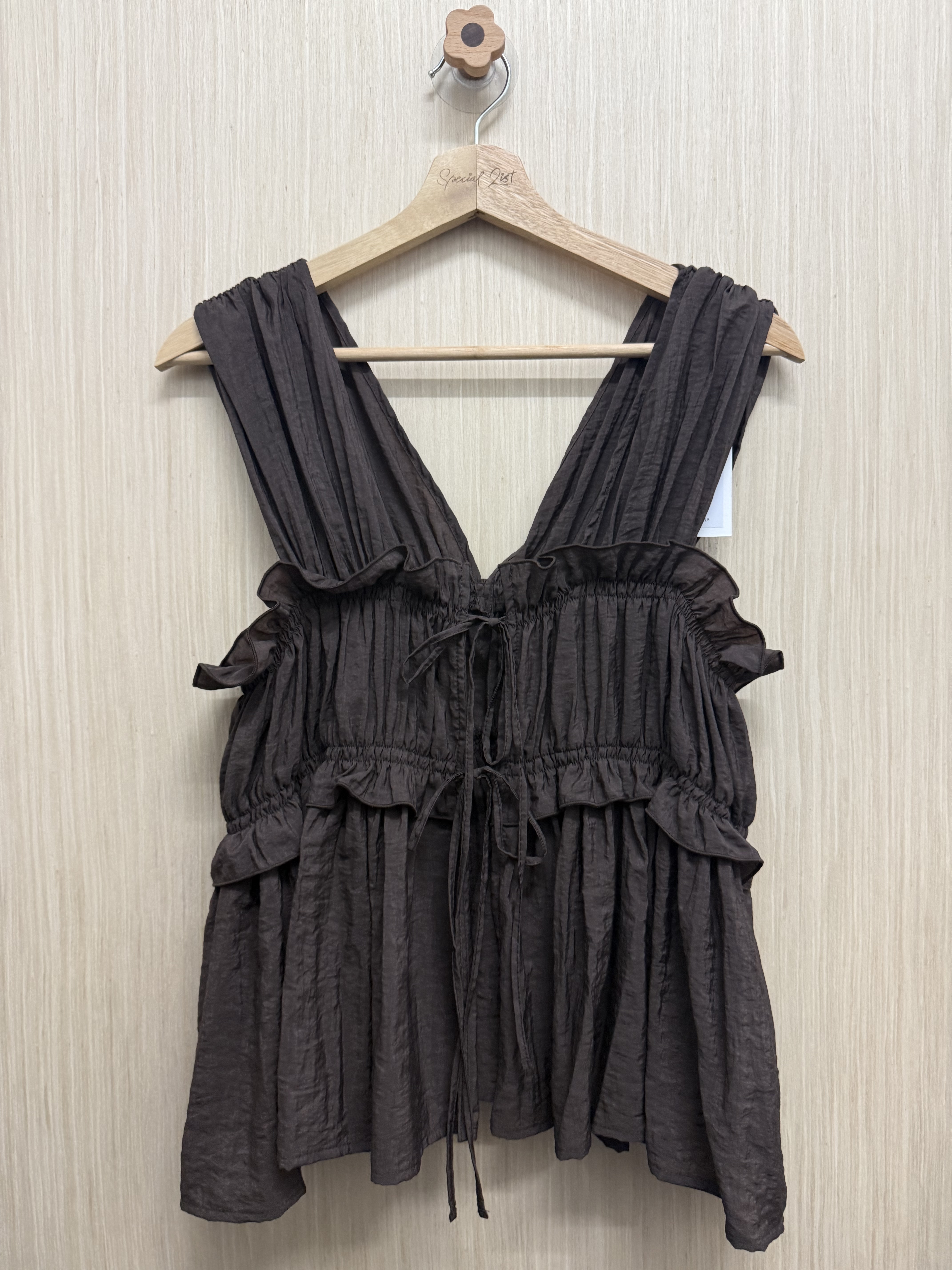 薄皺皺綁帶背心