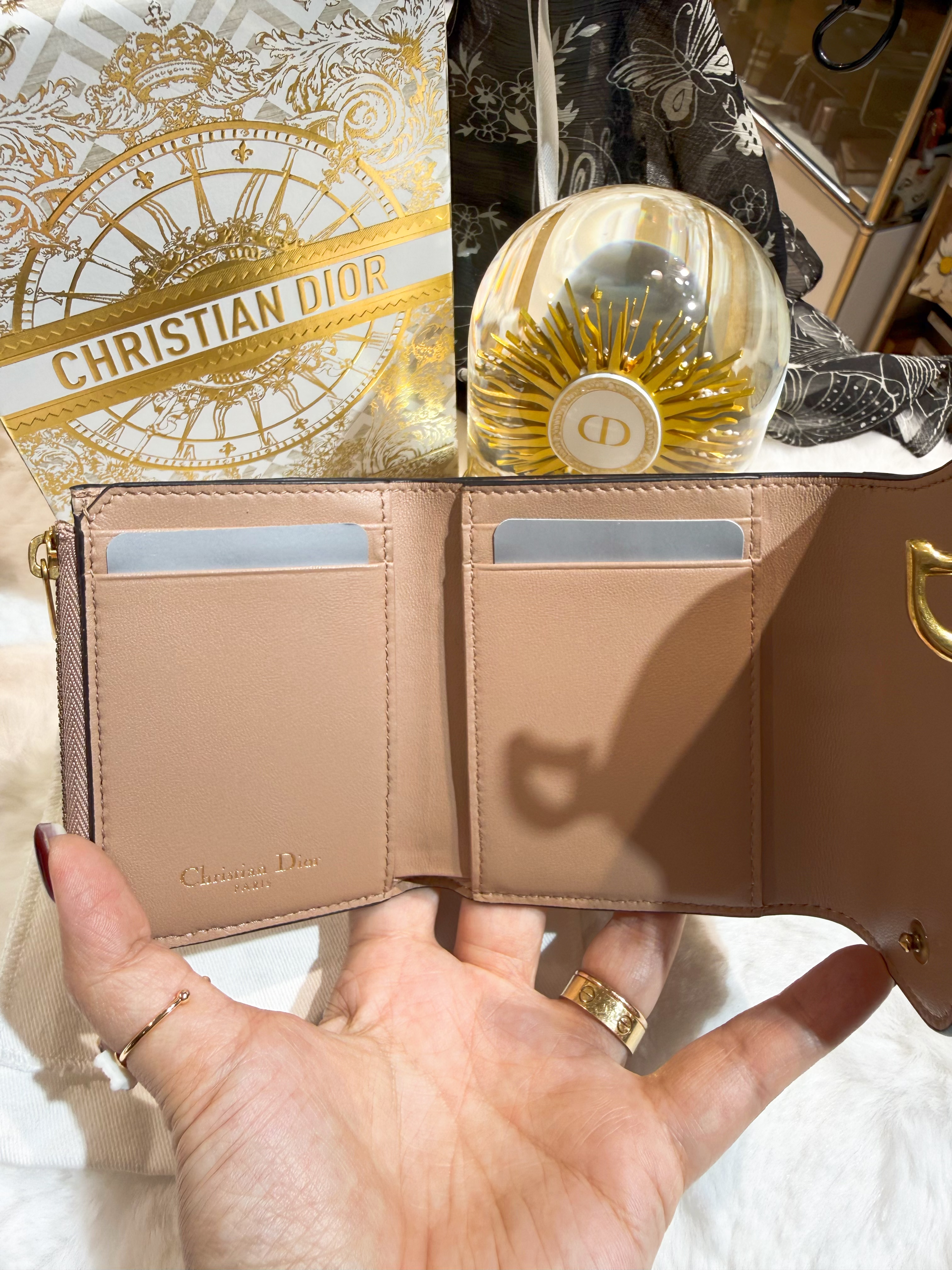 Dior saddle lotus wallet pink