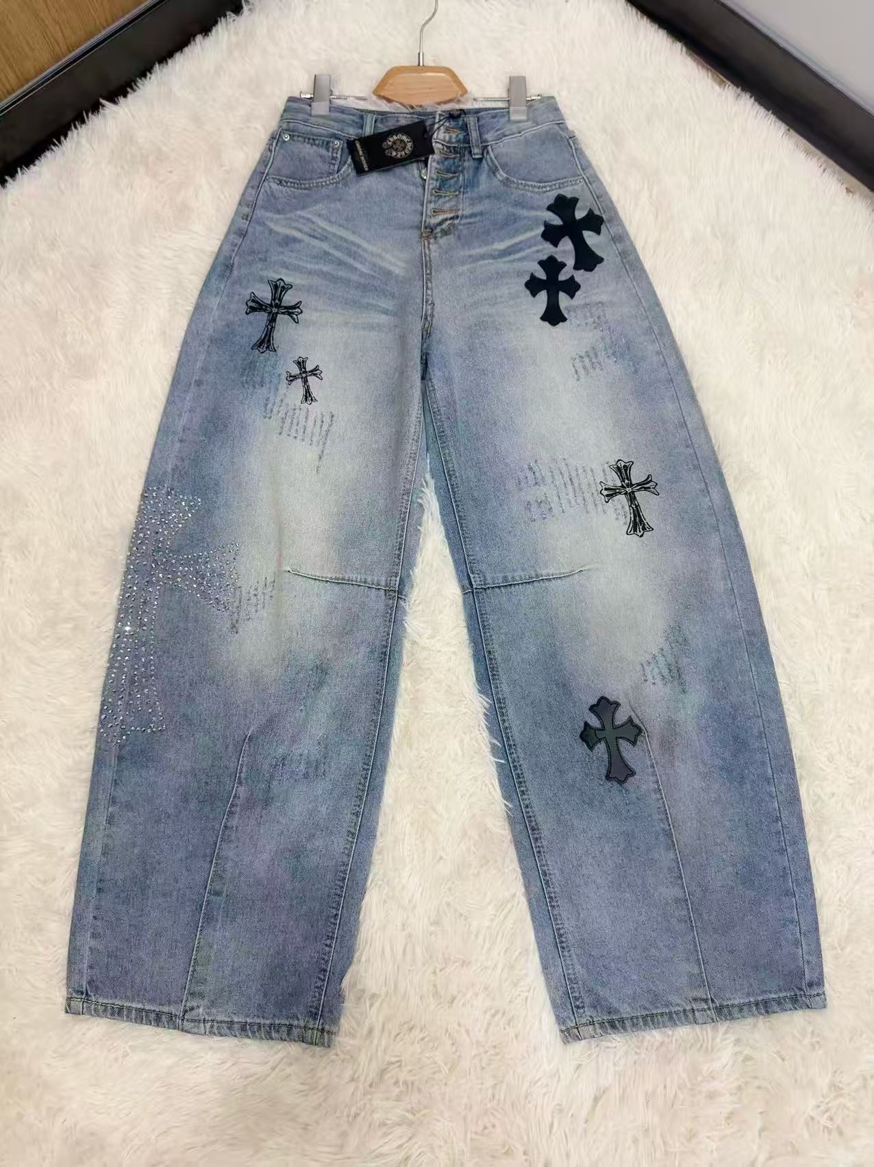 Chrome Hearts 十字皮標閃鑽牛仔長褲