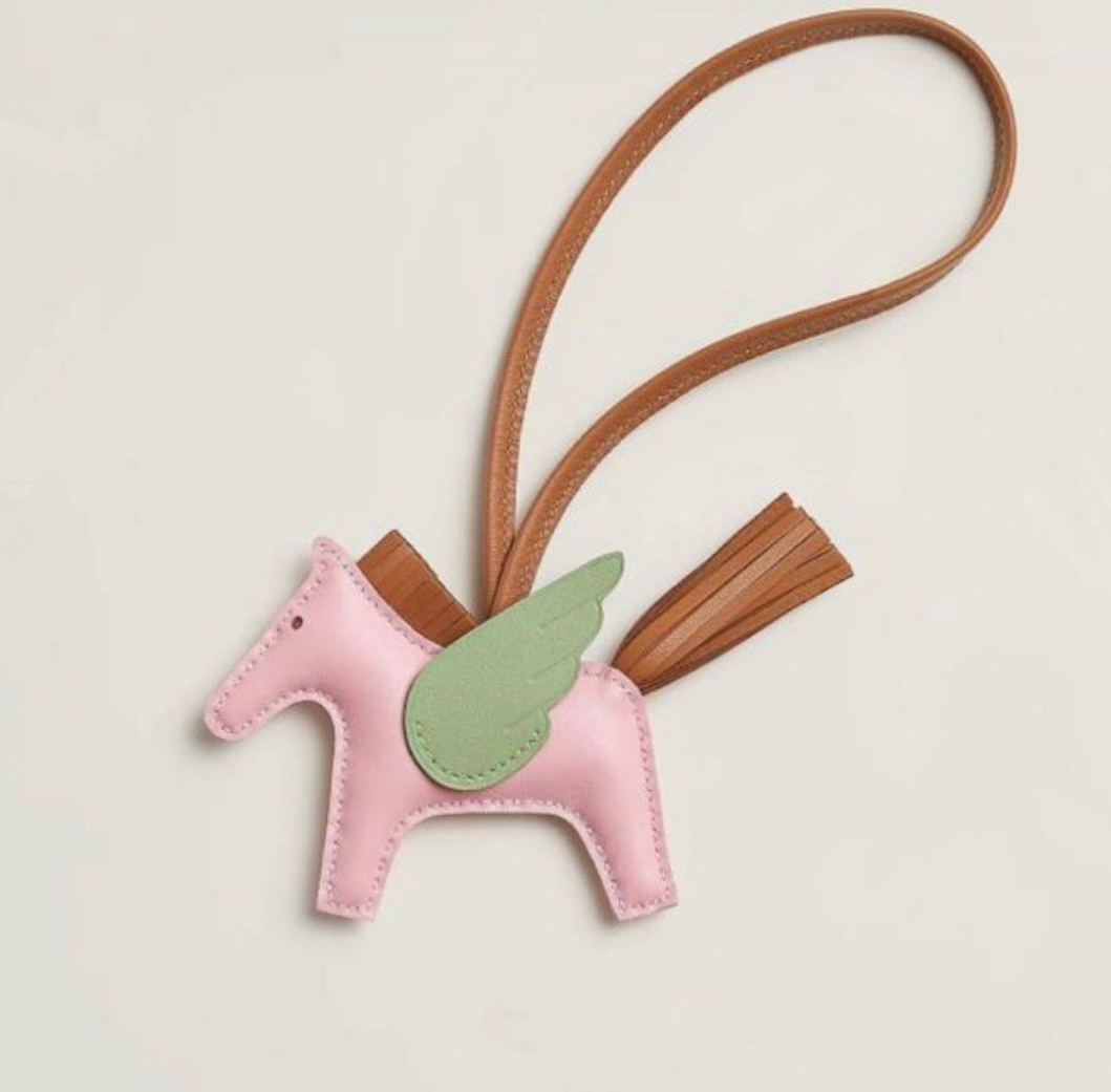 Hermes Rodeo Pegase PM 櫻花粉飛馬