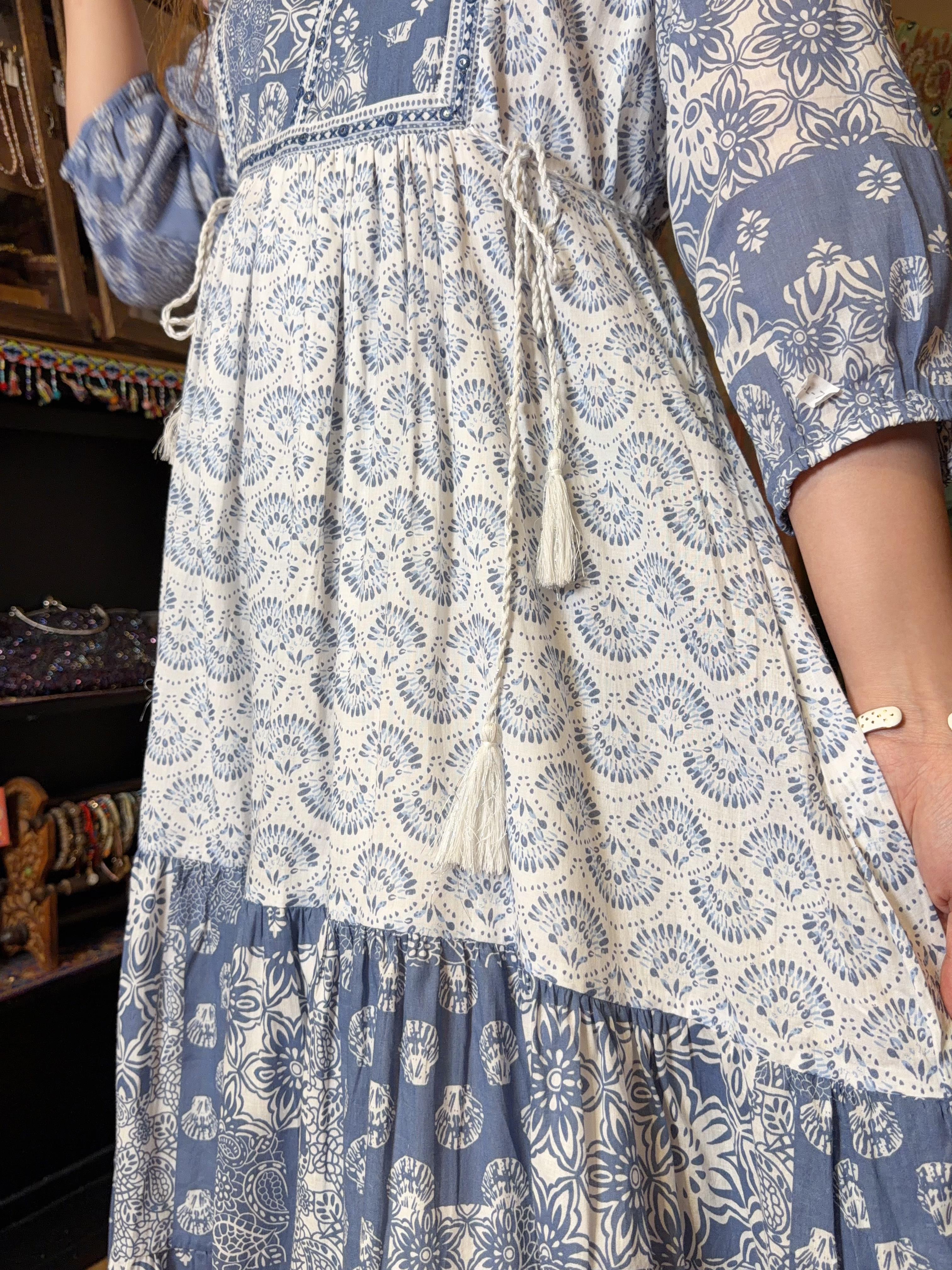 Blue X White Floral 4-Rope Patchwork OP 48" #1104