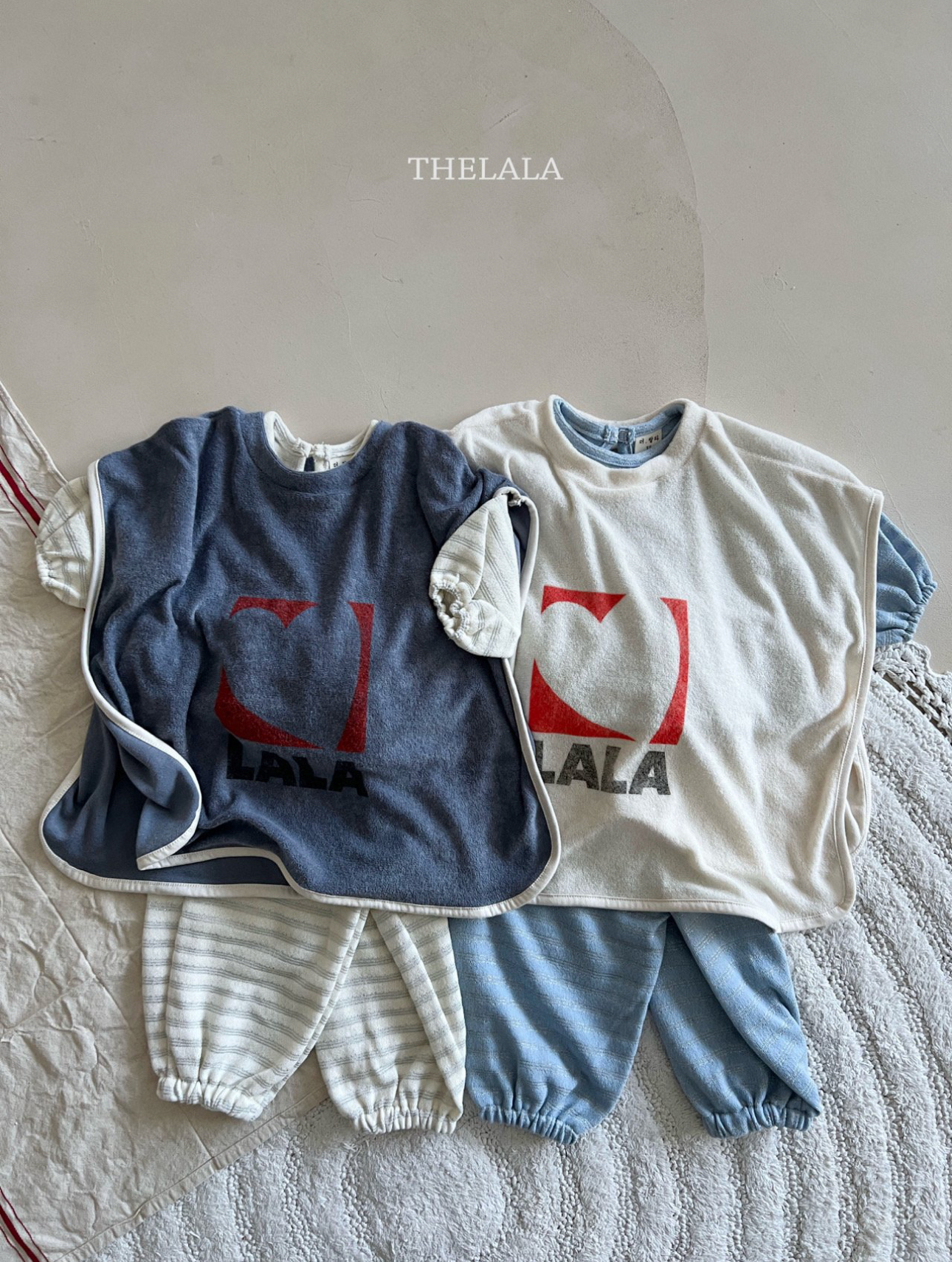 🌸預訂 韓國直送🌸🇰🇷THELALA兩色愛心標誌印花寬鬆背心