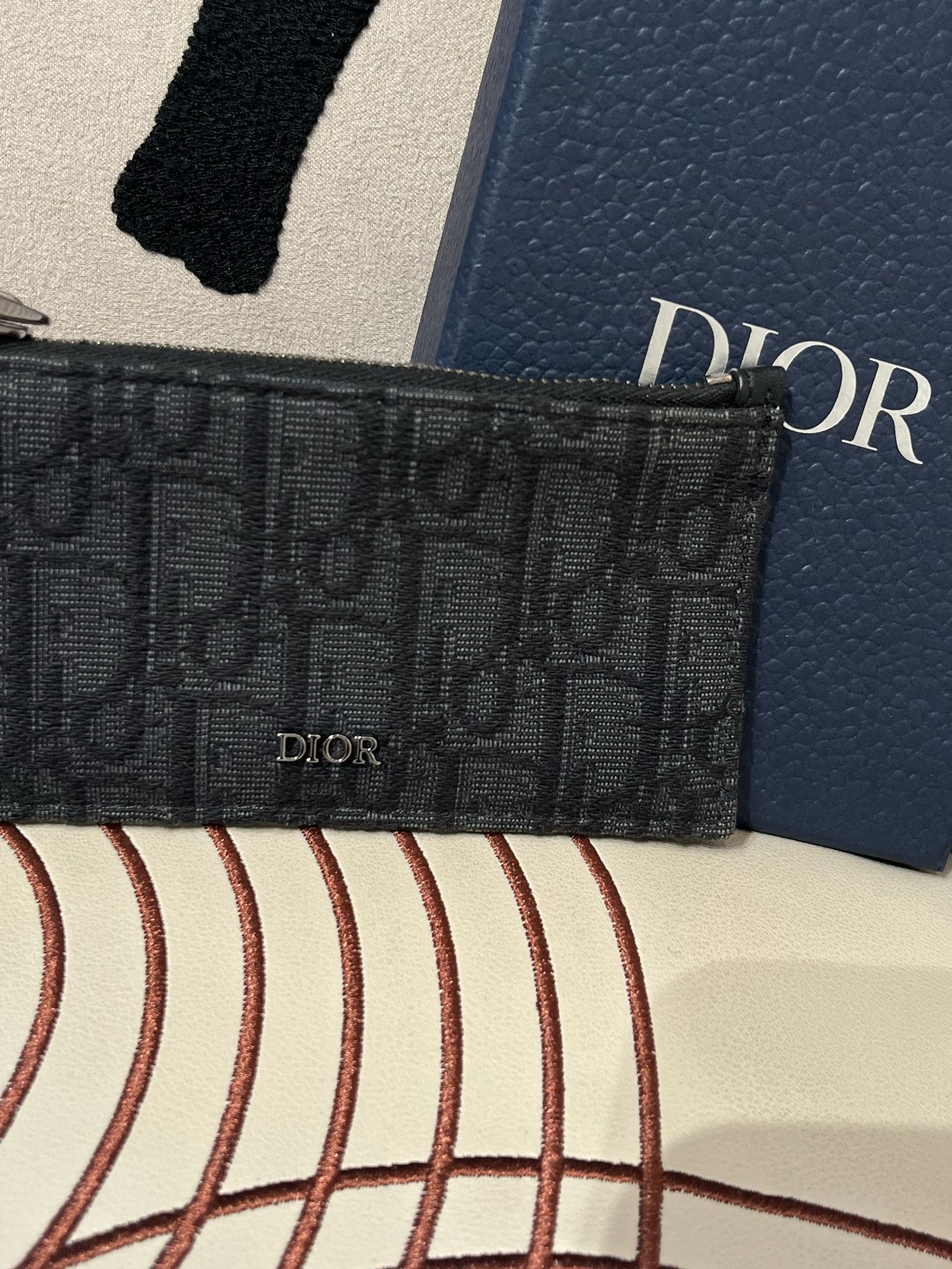 Dior Coin & Card case 100%Authentic, 95%New ✅Box
