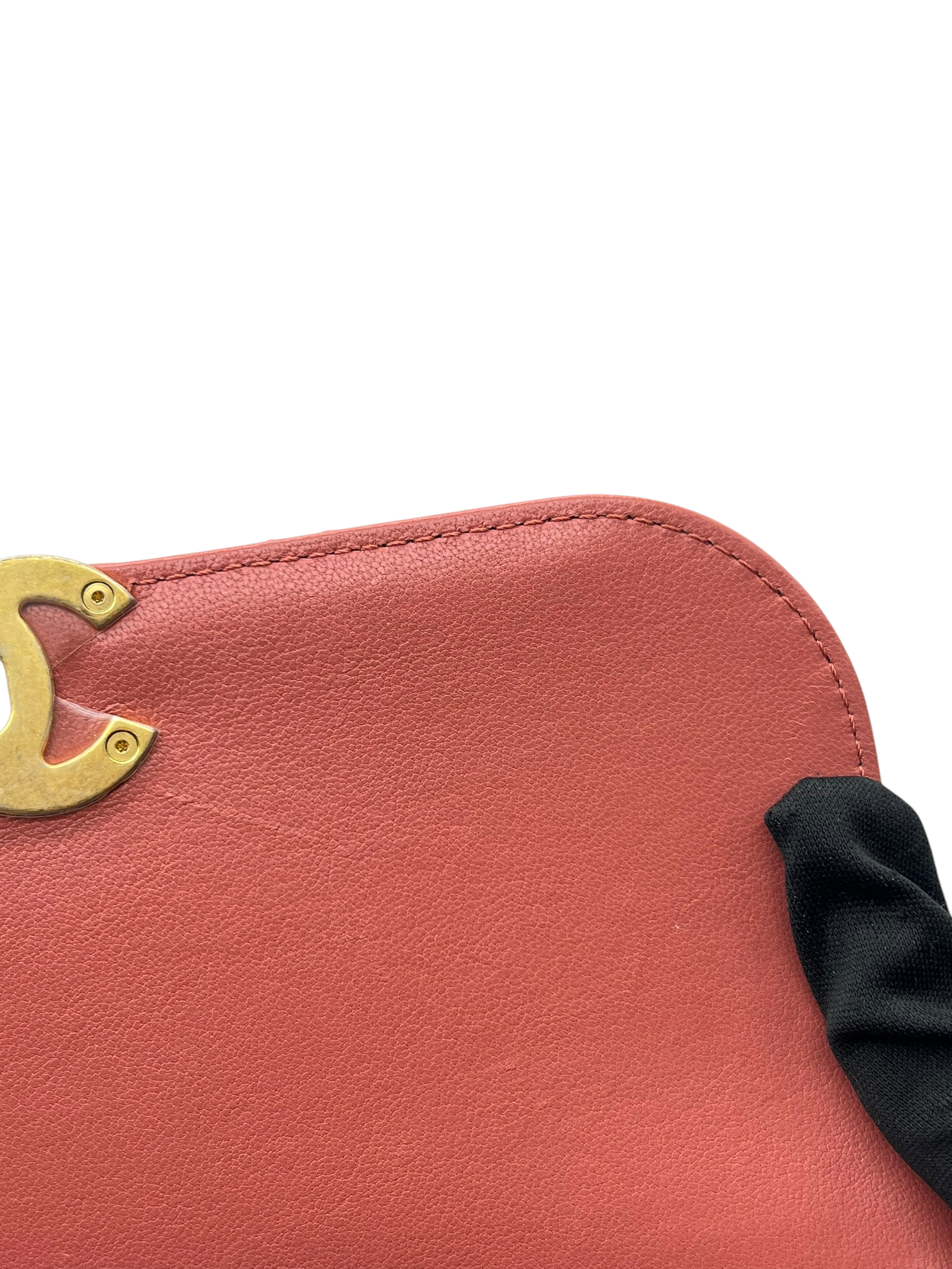 Pre-Owned CHANEL Flap Bag With Top Handle / Product Code: 26052802