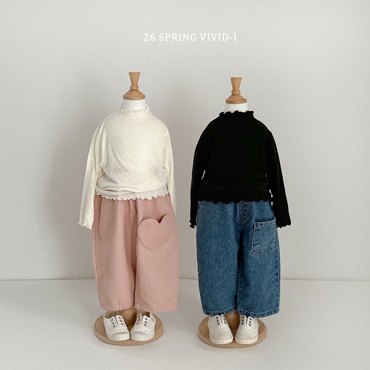 🌸預訂 韓國直送🌸🇰🇷VIVIDI三色輕薄花邊打底長袖上衣