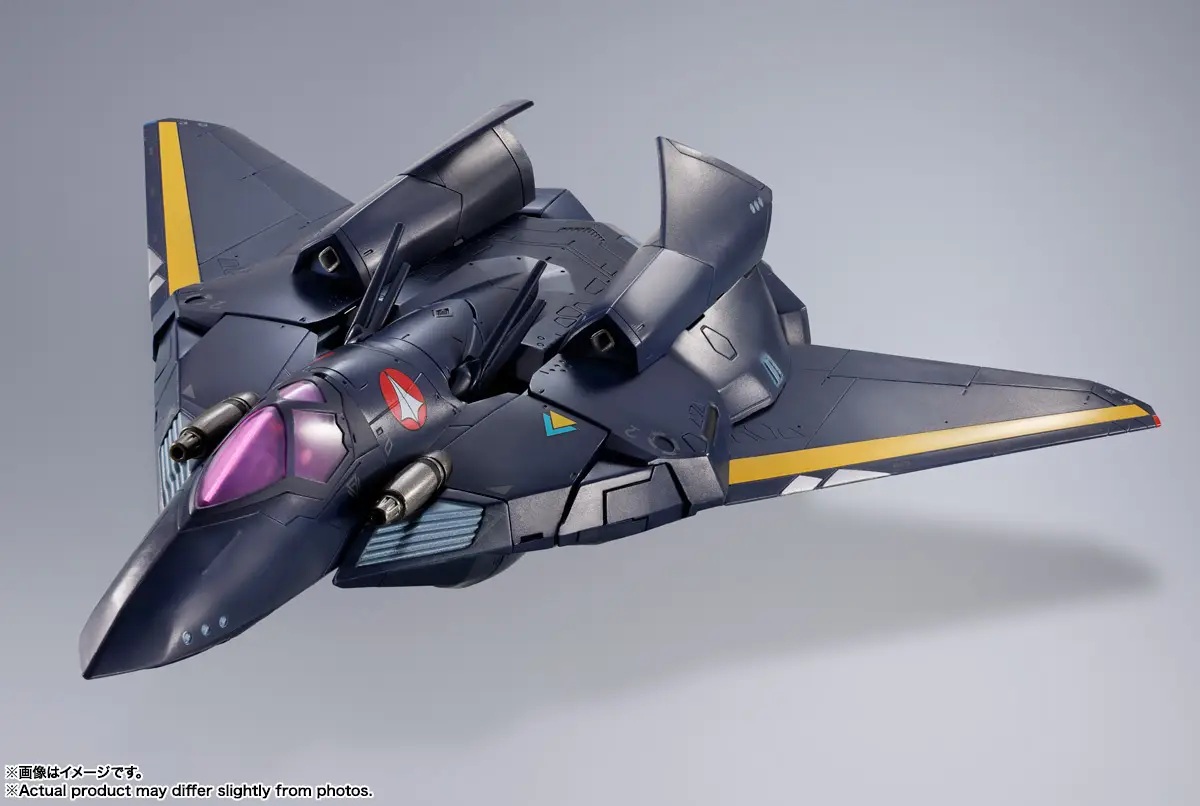 DX Chogokin VF-17S Nightmare Stealth Valkyrie (Gamlin Kizaki's)