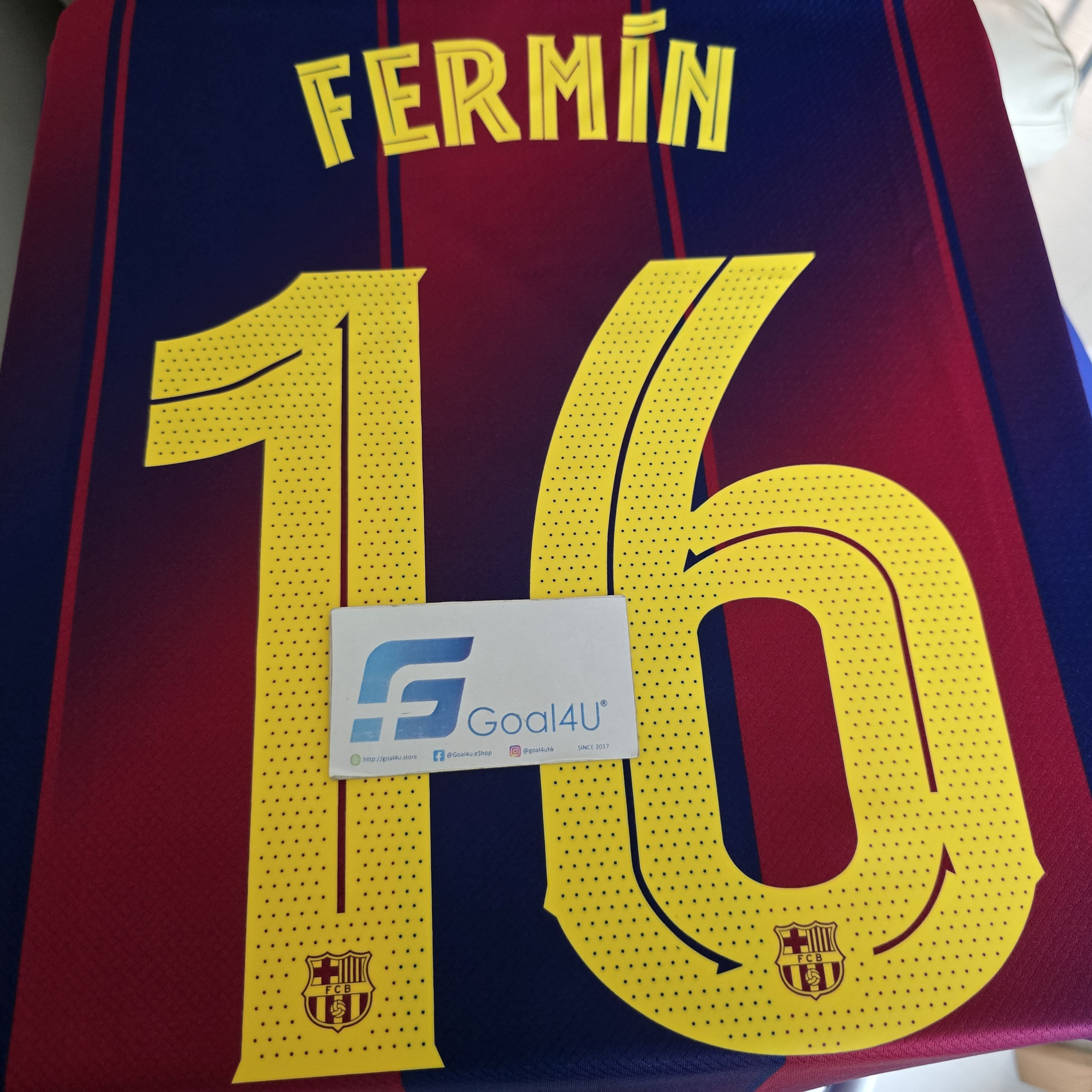 Nike Barcelona 巴塞羅拿 2025-26 主場球迷版球衣 (可加印字章) HJ4590