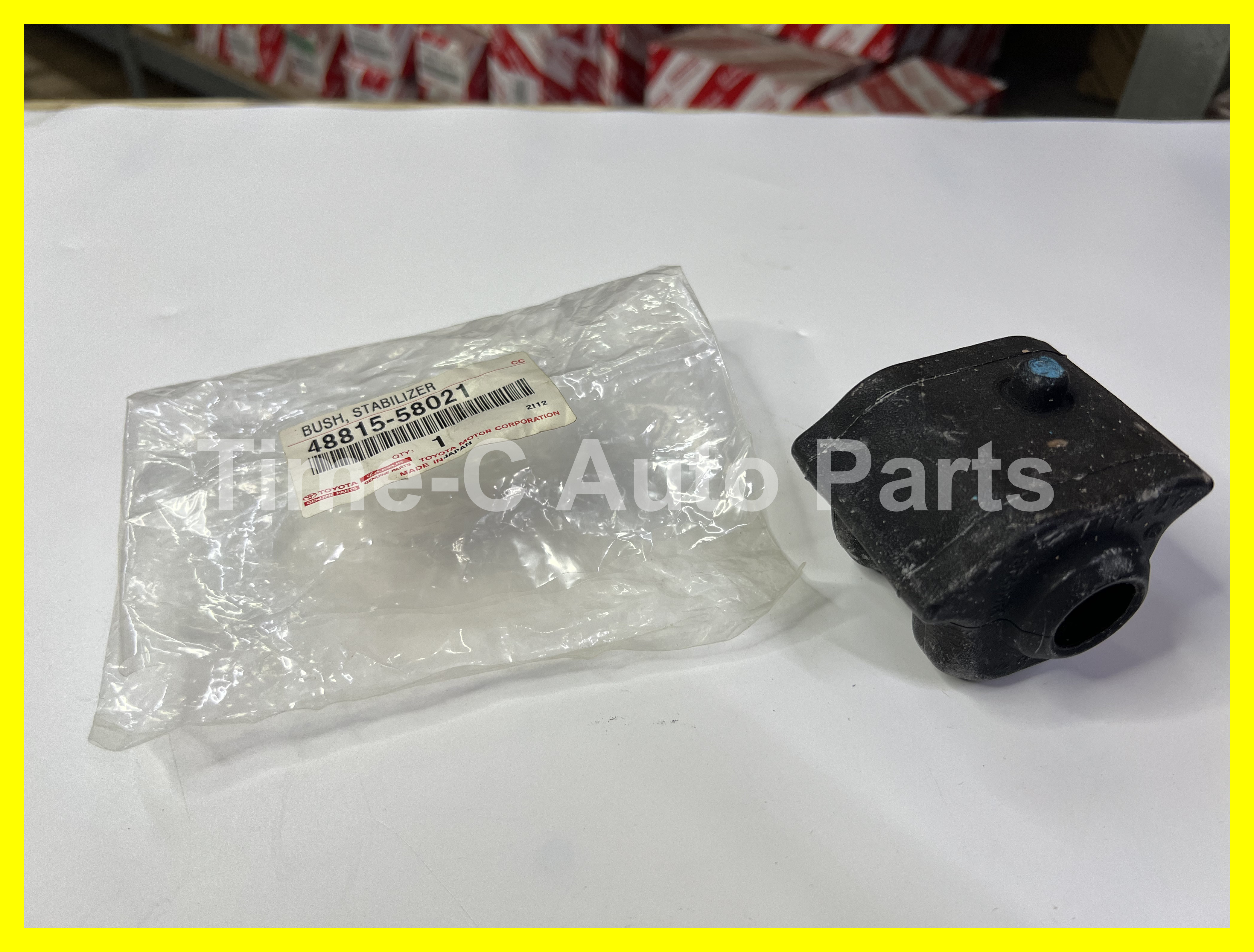 蝦蘇膠(左) 48815-58021 - Toyota Alphard Vellfire 30系
