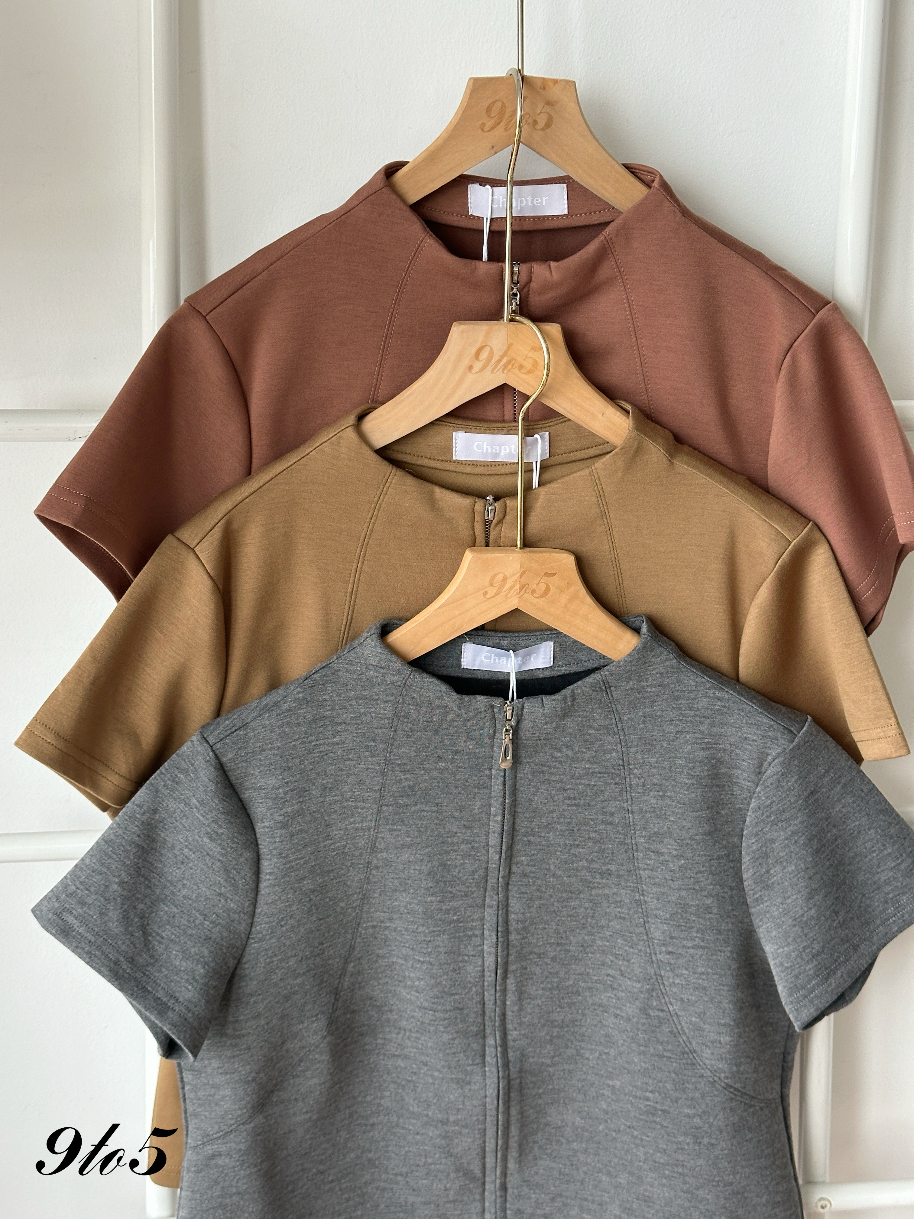 T4372 Mock Neck Zipped Up Top - 3 Colors