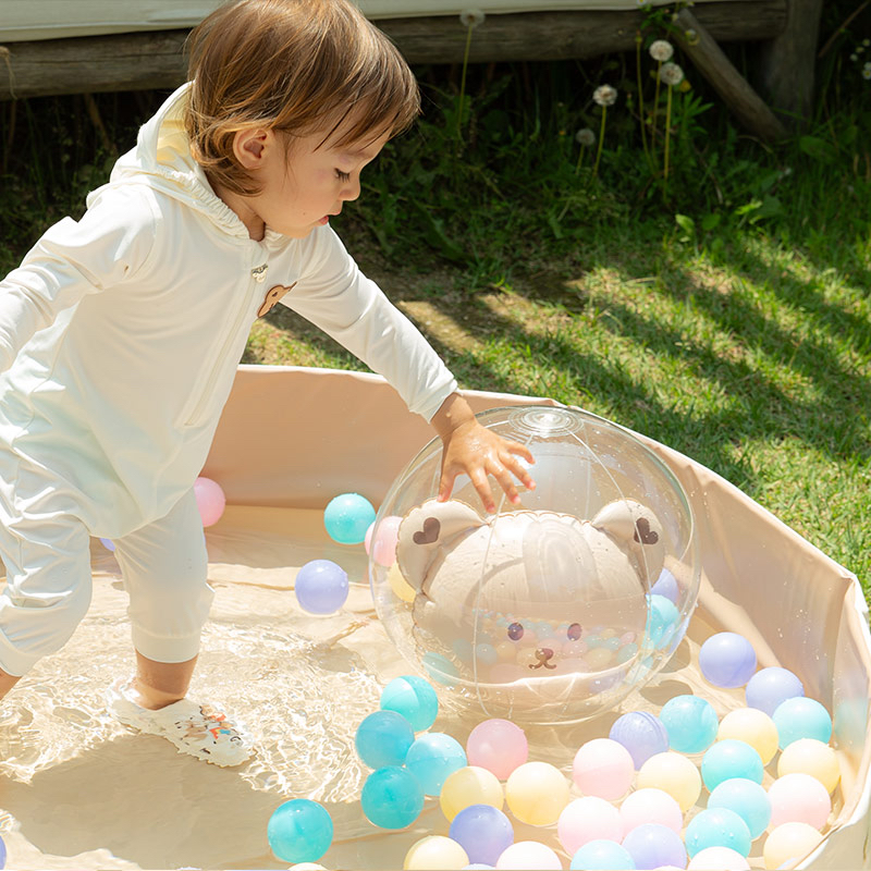 DOTTODOT x AGUARD 開心熊仔沙灘球