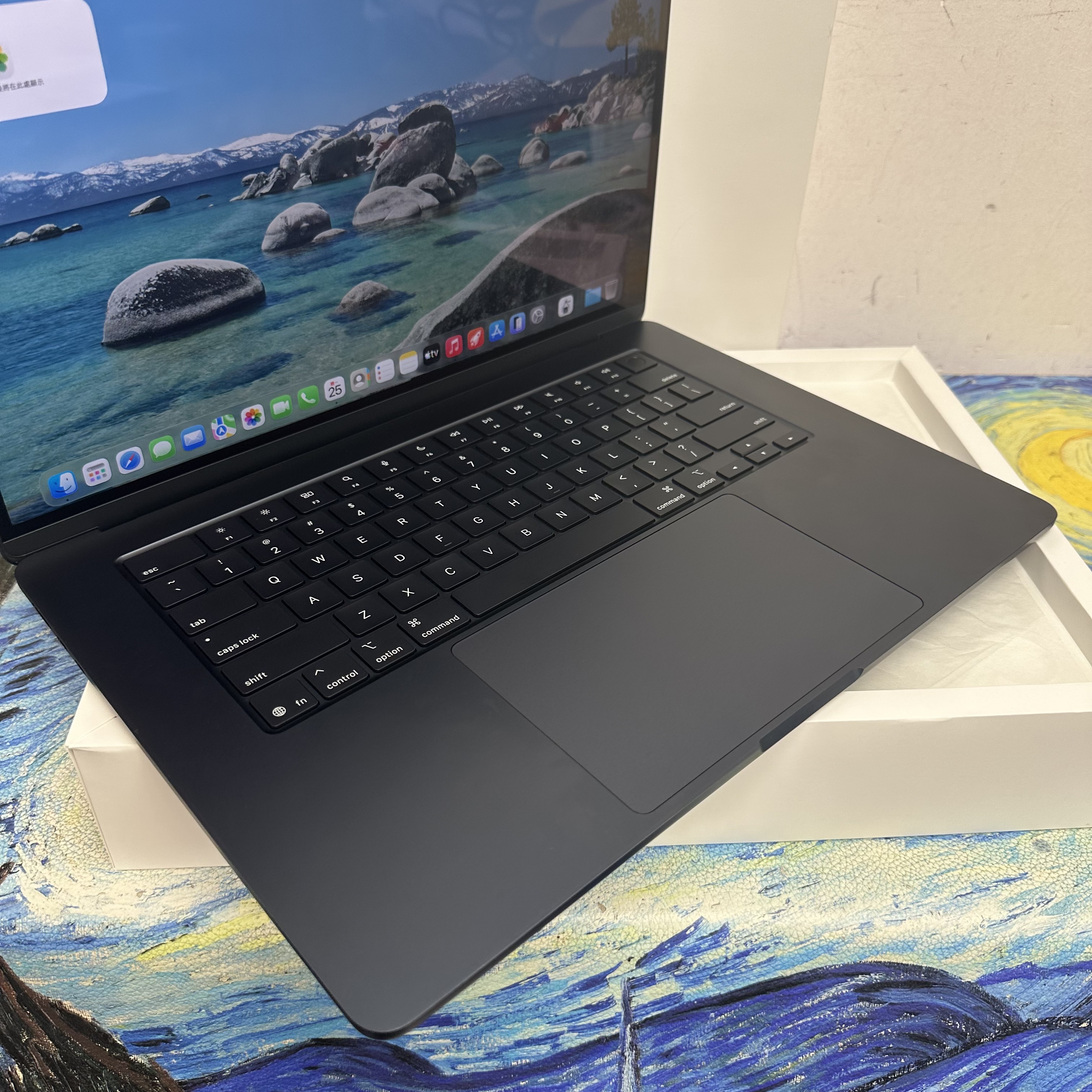（閒置品🔥MacBook M4 Air )APPLE  MacBook Air M4 2025 M4 CPU/ 16GB Ram/256GB SSD/10核心GPU/Liquid Retina Mon/15吋/午夜藍色/Gaming Laptop / Notebook / 超強續航能力/文書機 / 畫圖 / 剪片 / Movie / Netflix