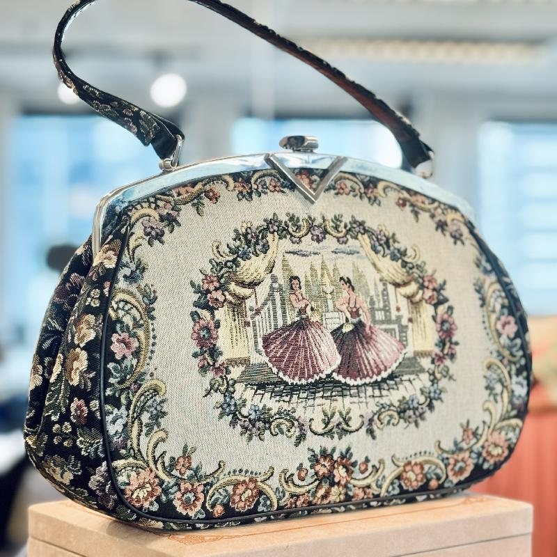 C.a. 1950-60s La Marquise Made of Finest Italian Tapestry (MT2511)