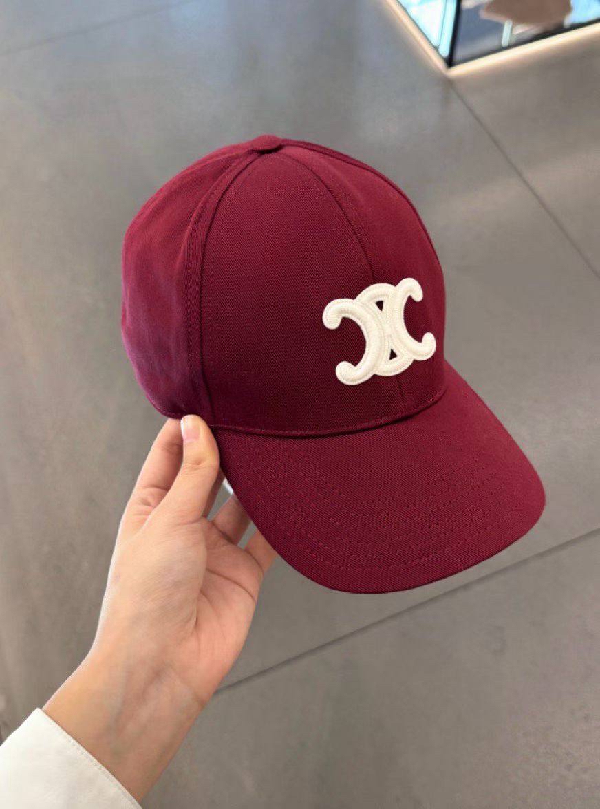 快閃優惠⚡️訂貨 📮Celine Triomphe cap  Size S 57cm / M 58cm   Color : GRAPE