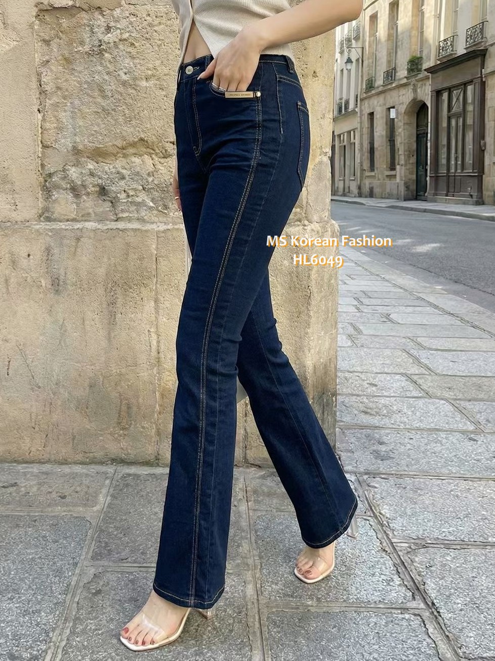 HL6049 韓國🌼Howluk拼接線條喇叭牛