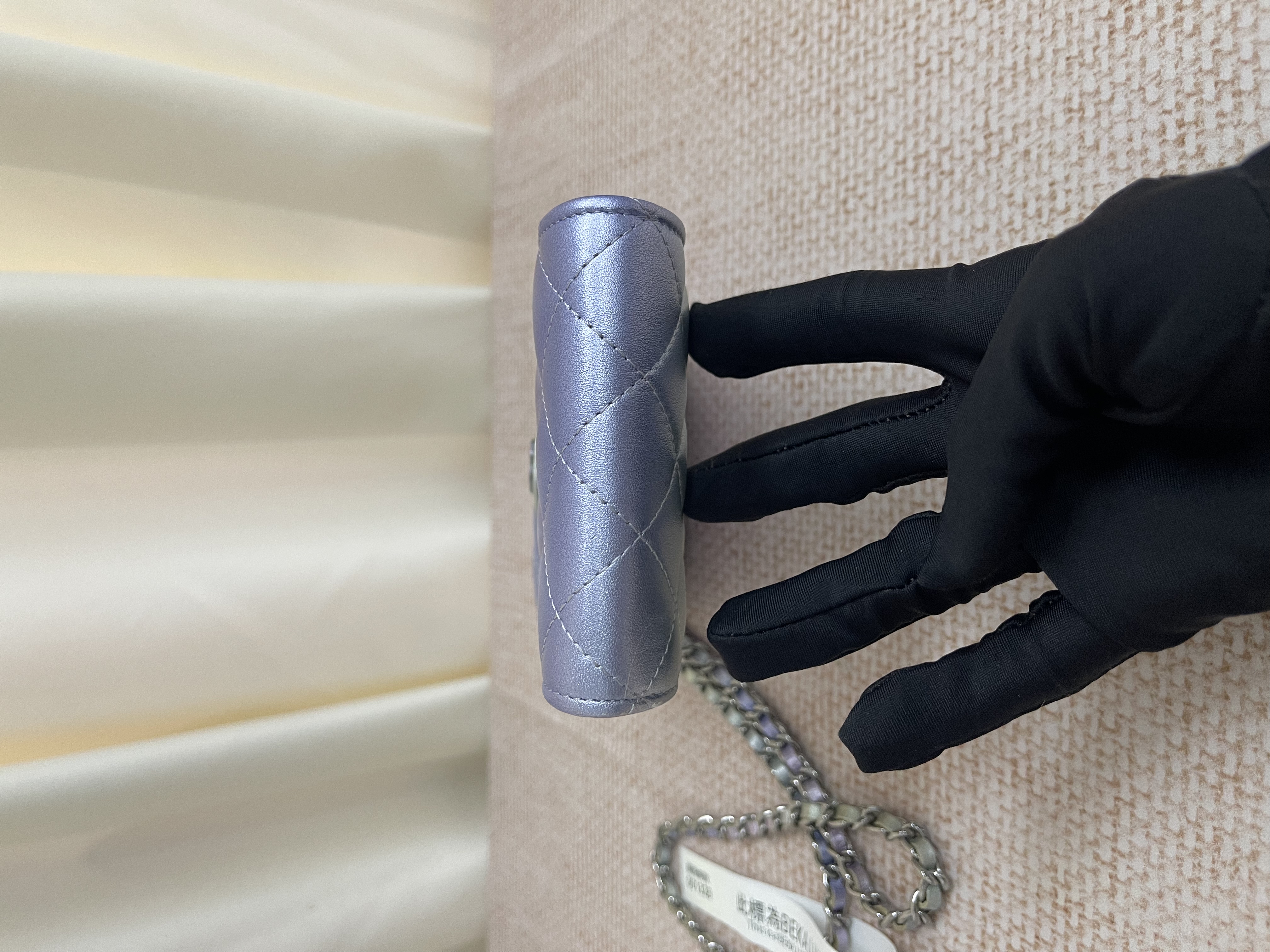 Pre-owned Chanel 21K Phone Pouch Chain Ombre Mermaid/ Product Code: 26022807