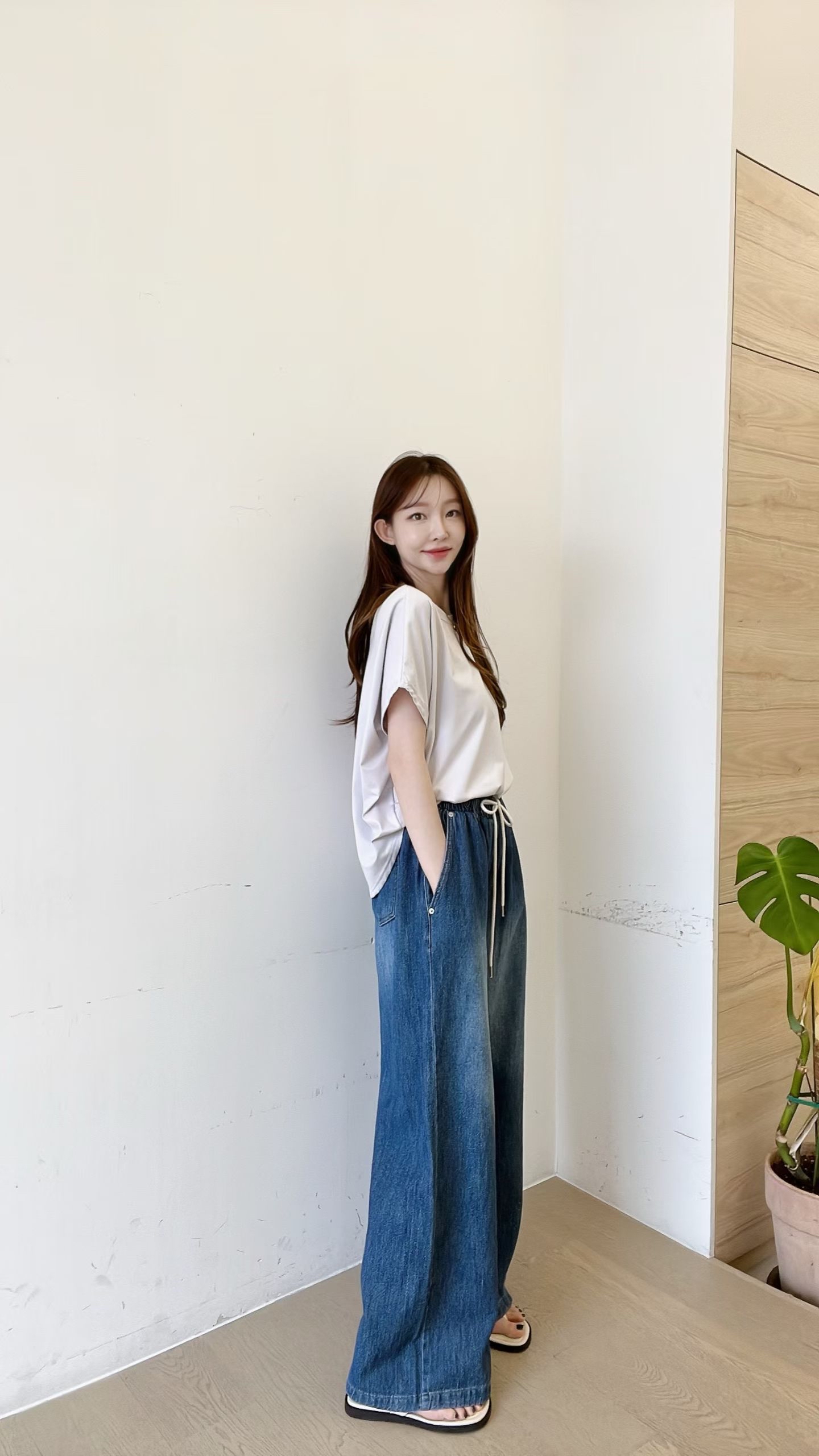 FV10_04 特別下擺V領TEE (4色)