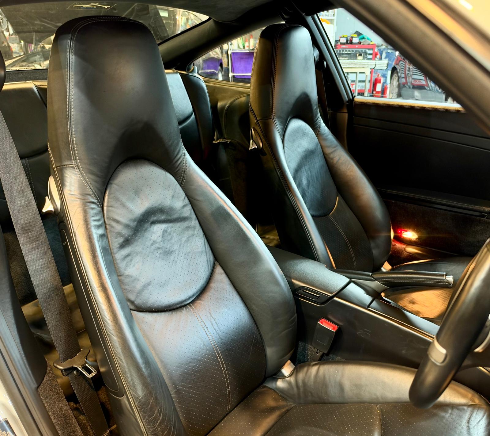 Porsche 911 Carrera 4S 997.2 2009