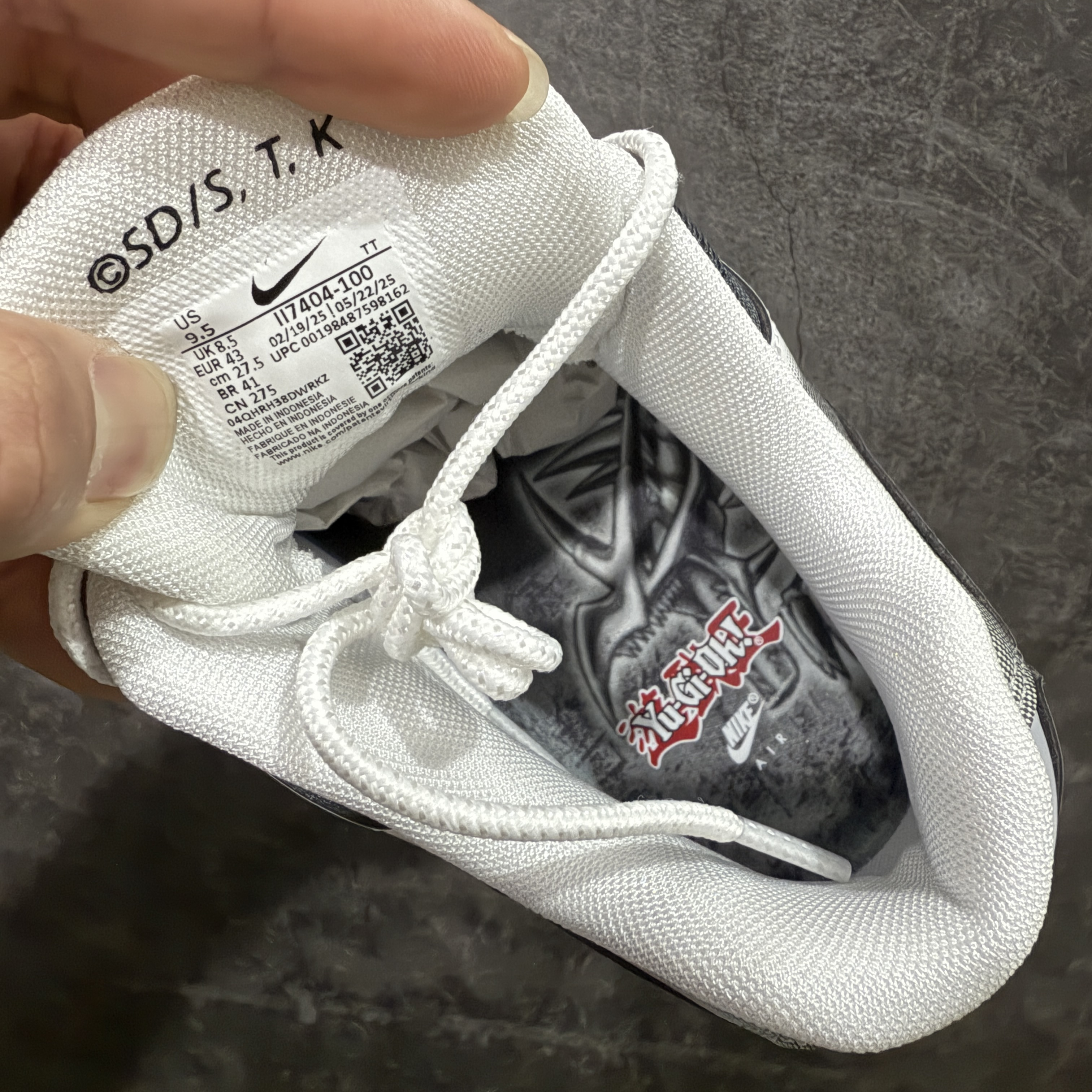 Nike Air Max Muscle 95Yu-Gi-Oh! Jonouchi II7404-100