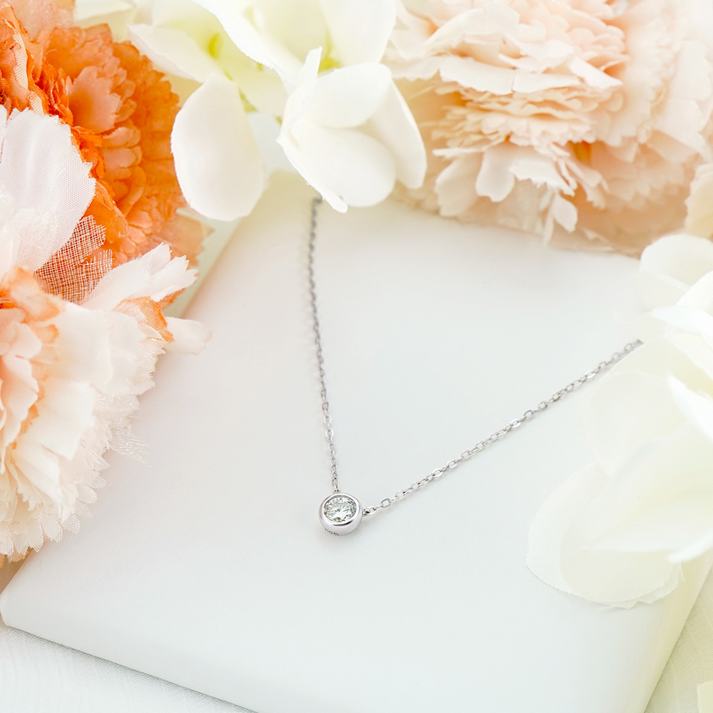 📦訂購 台灣限定 STORY 故事銀飾 簡愛單鑽莫桑石純銀頸鏈