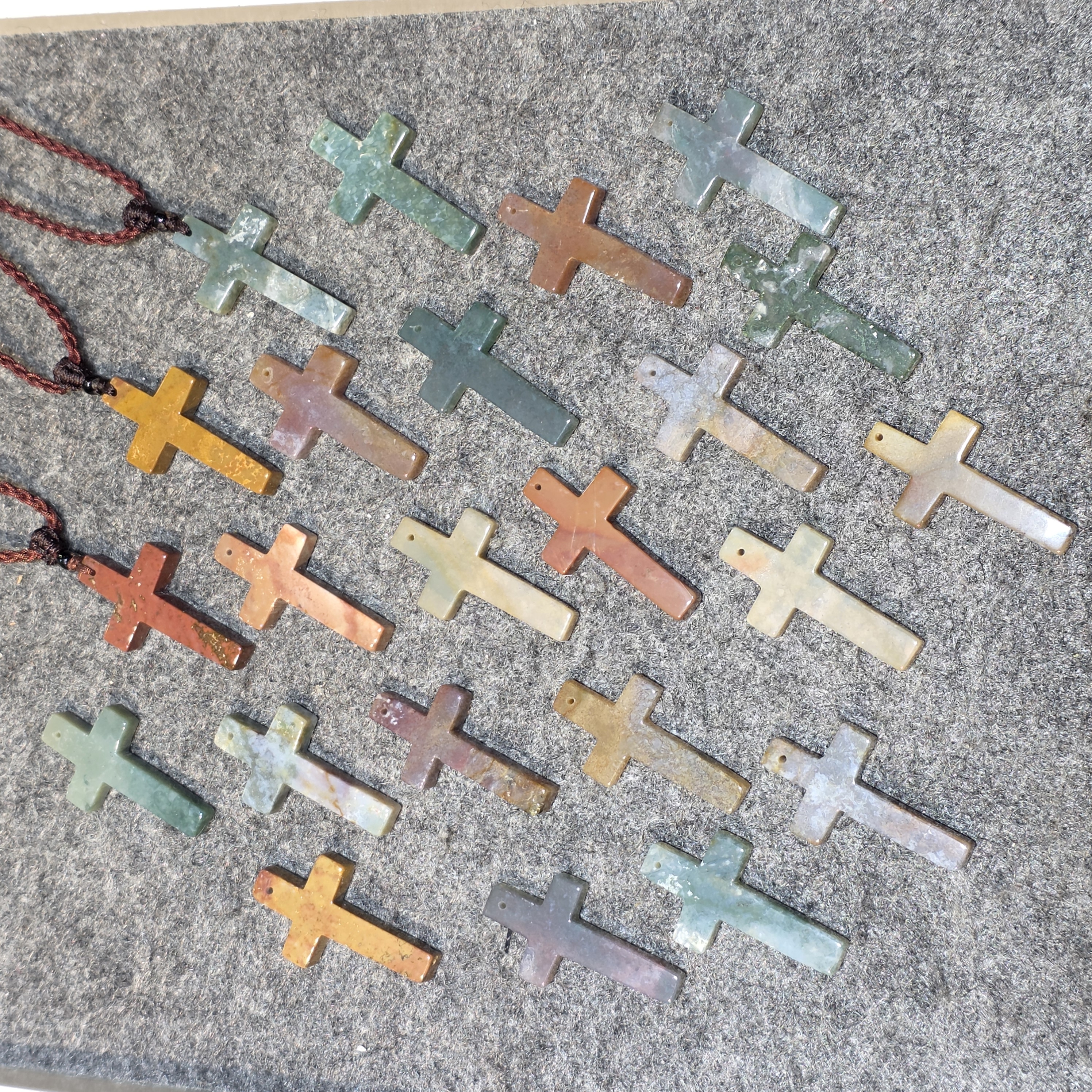 瑪瑙十字架織繩頸鏈