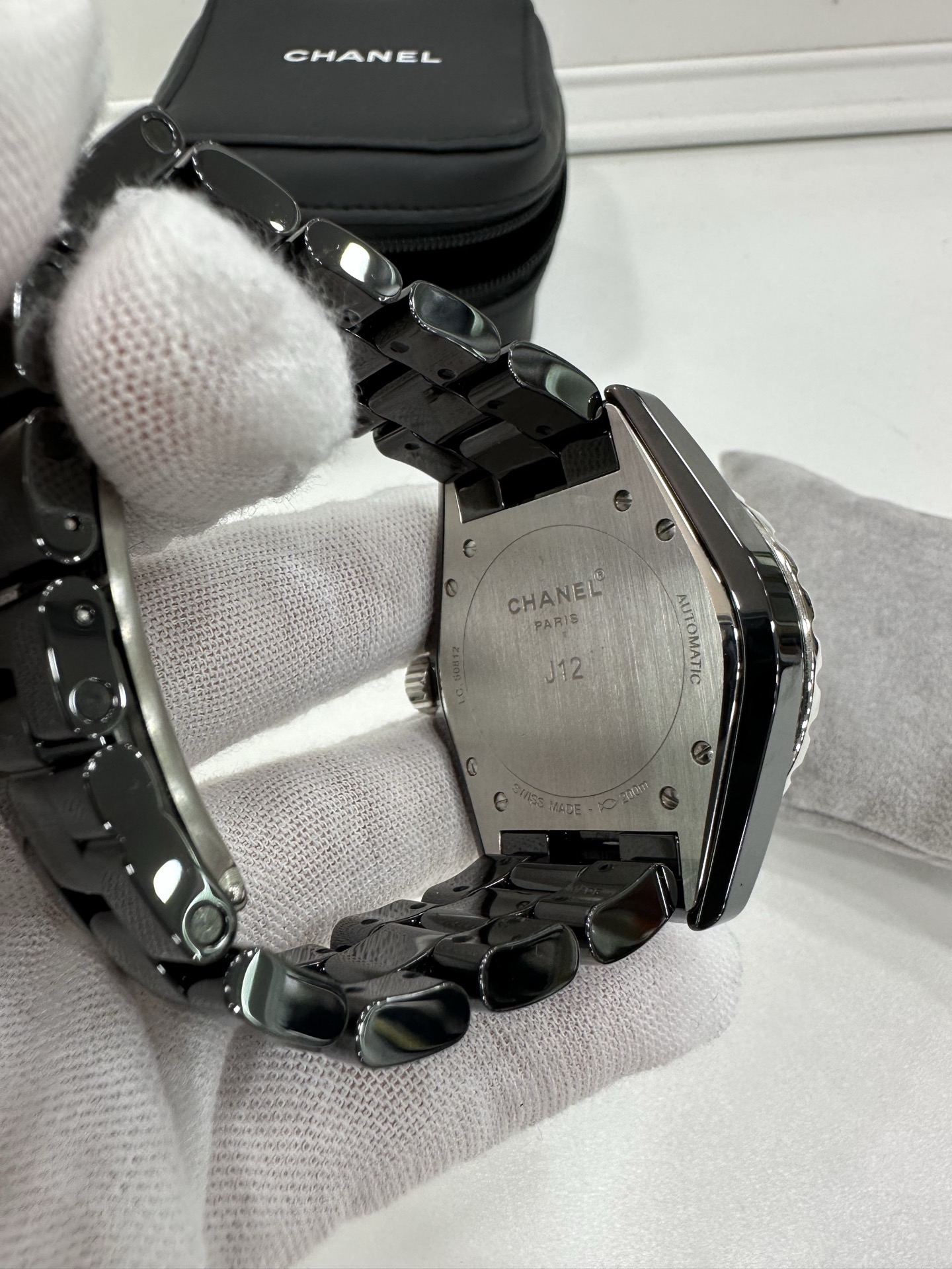 Pre owned chanel watch J12