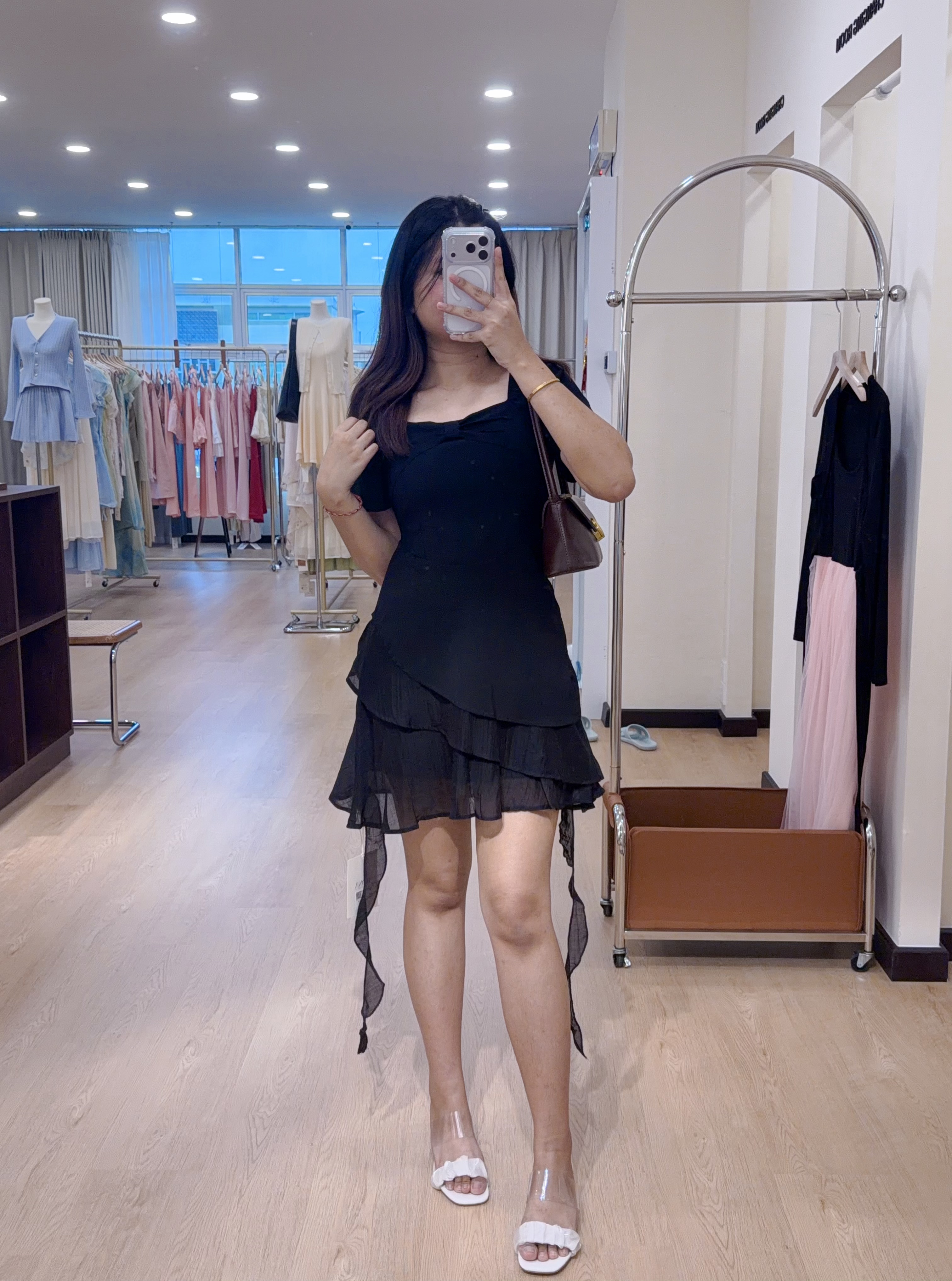 2856法式设计感连身裙