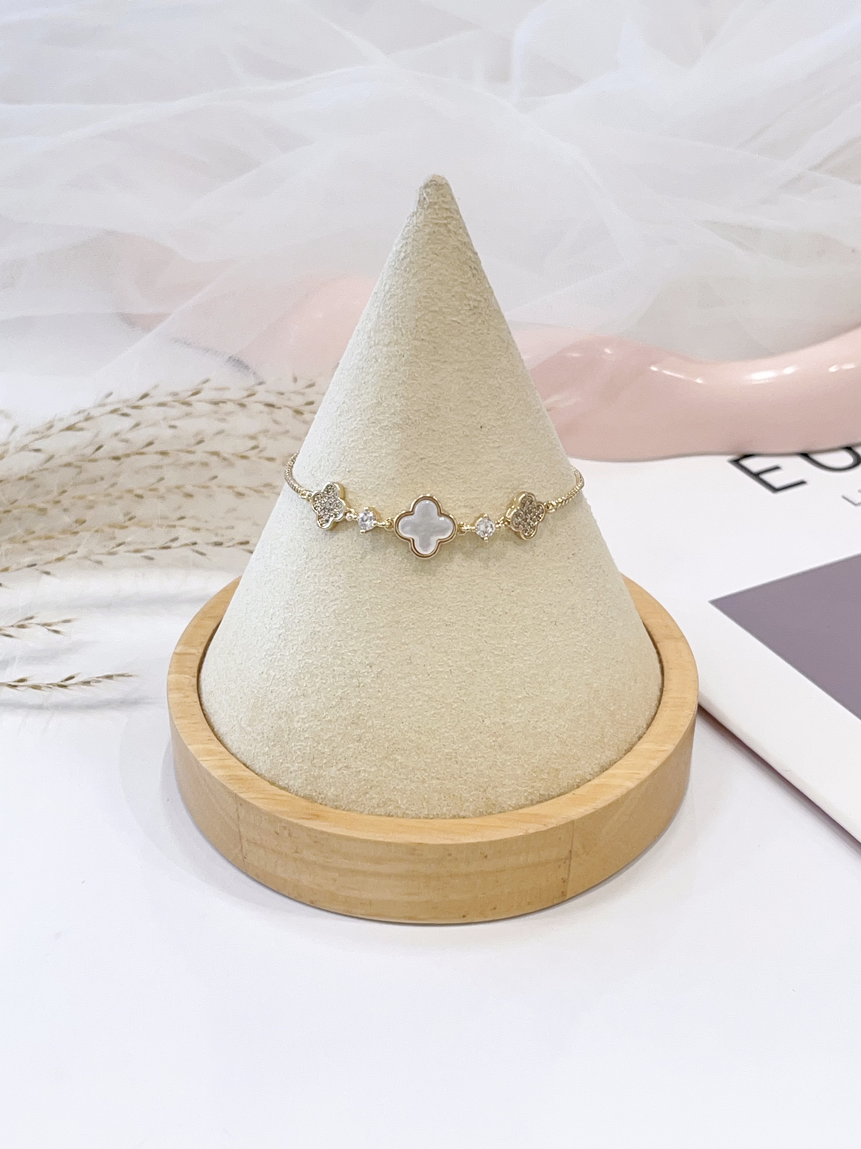 贝壳×满钻四叶草抽绳手链