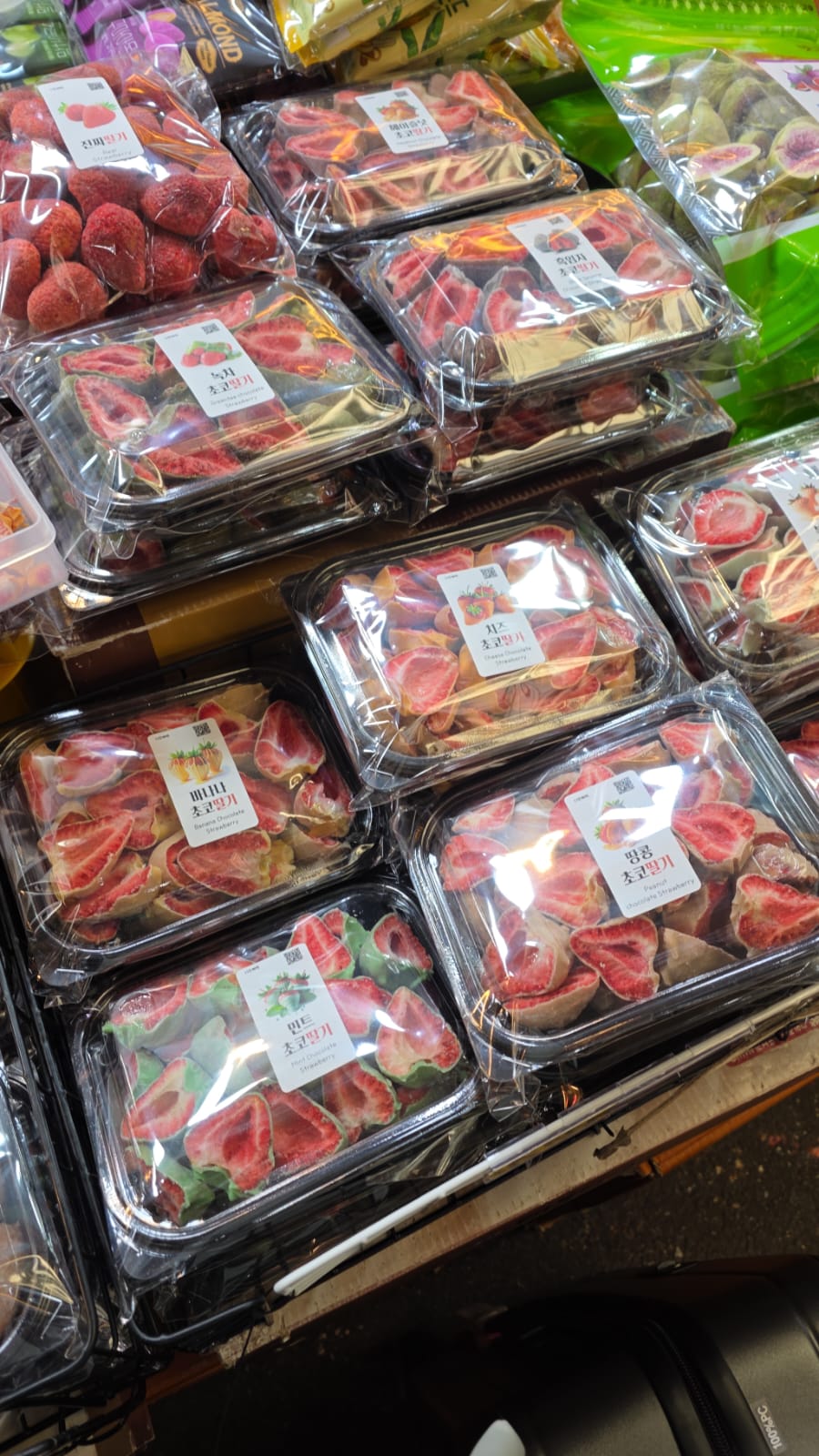 blueberry chocolate strawberry