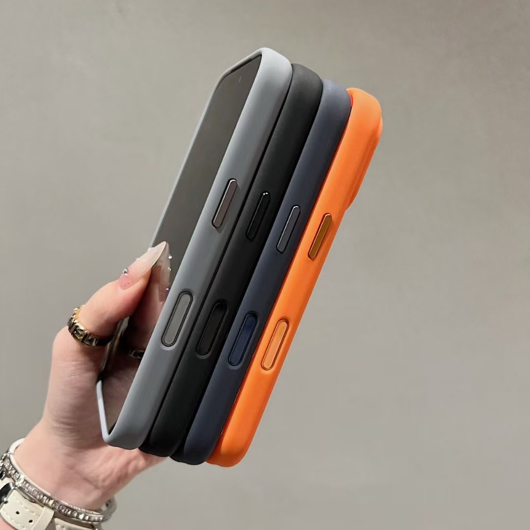 iPhone 17 Pro/ 17 Pro Max 劲盾MagSafe磁吸壳 | 高清全透硬背 | 软边防摔 | 独立相机按键 | 自带挂绳孔