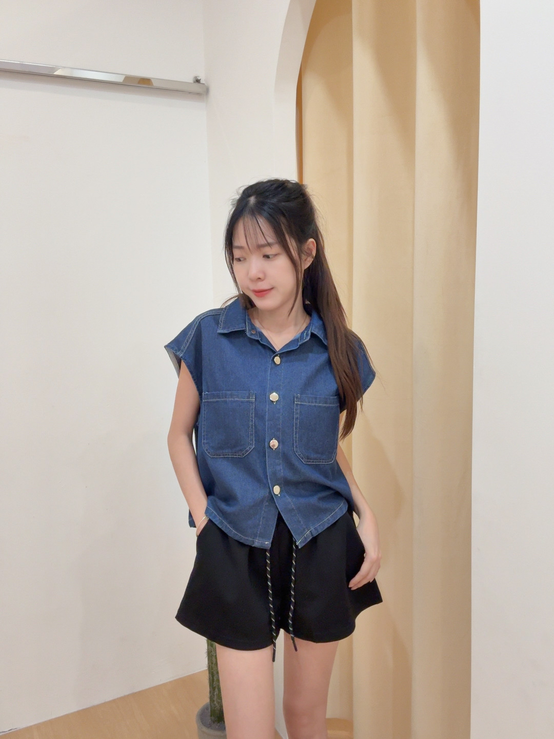 飞袖翻领薄牛仔外套上衣 R2962