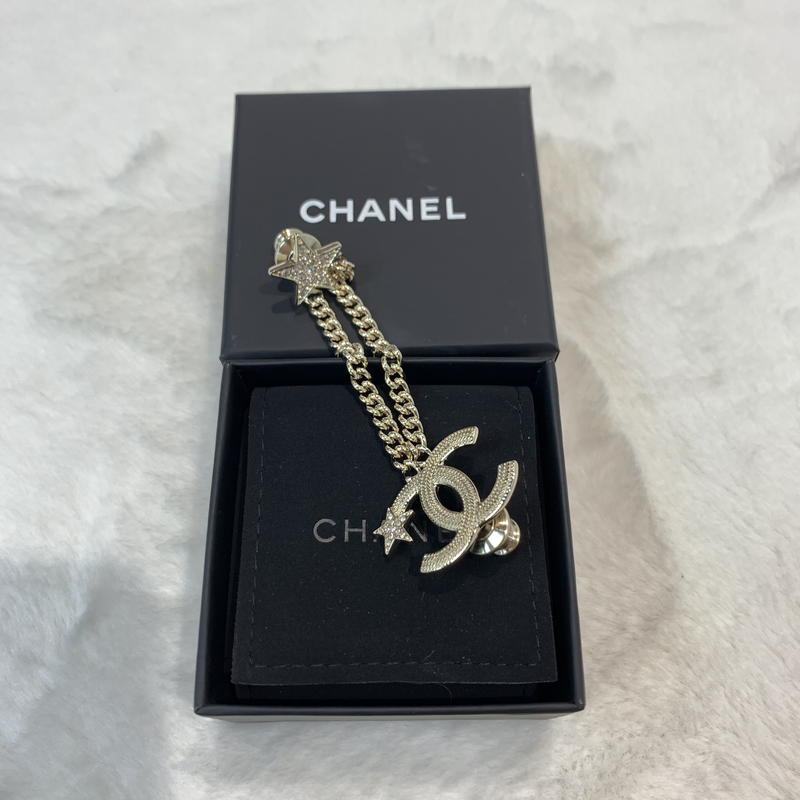 ✨Chanel流蘇流星錘雙C logo胸針