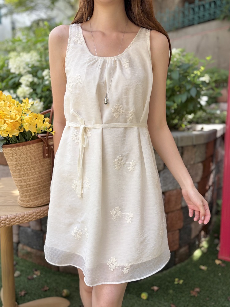 Fleur Embroidered Dress