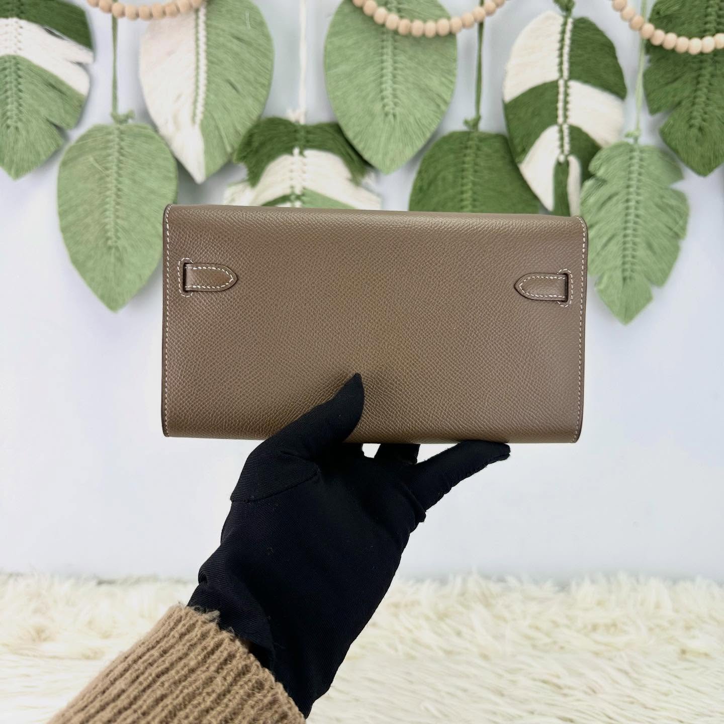 HERMES🤍PRE OWNED Kelly To Go 大象灰銀扣 Z Stamp 全套有盒🤎