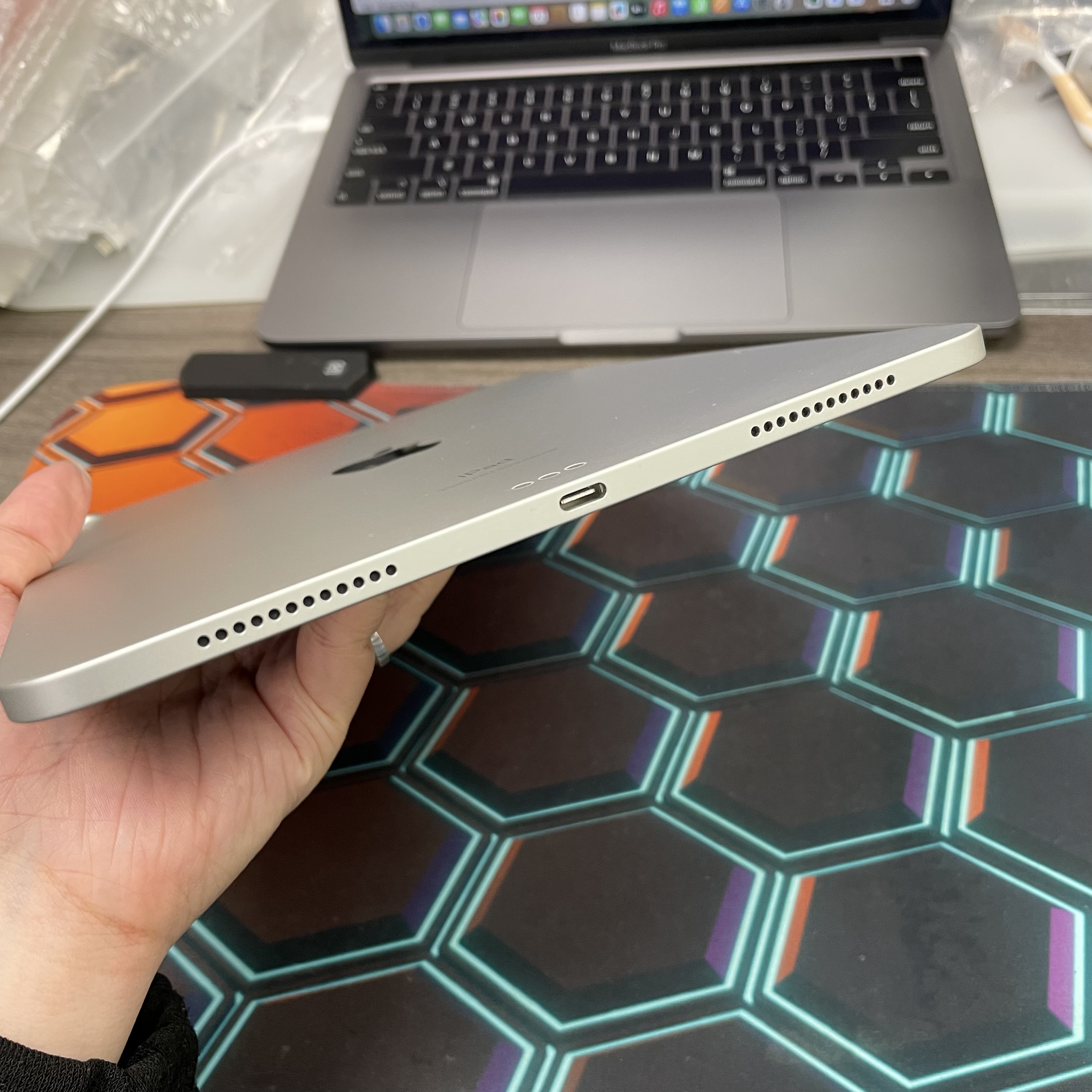 *8394 iPad Air 4 完美機 64GB WIFI版 銀色 sliver