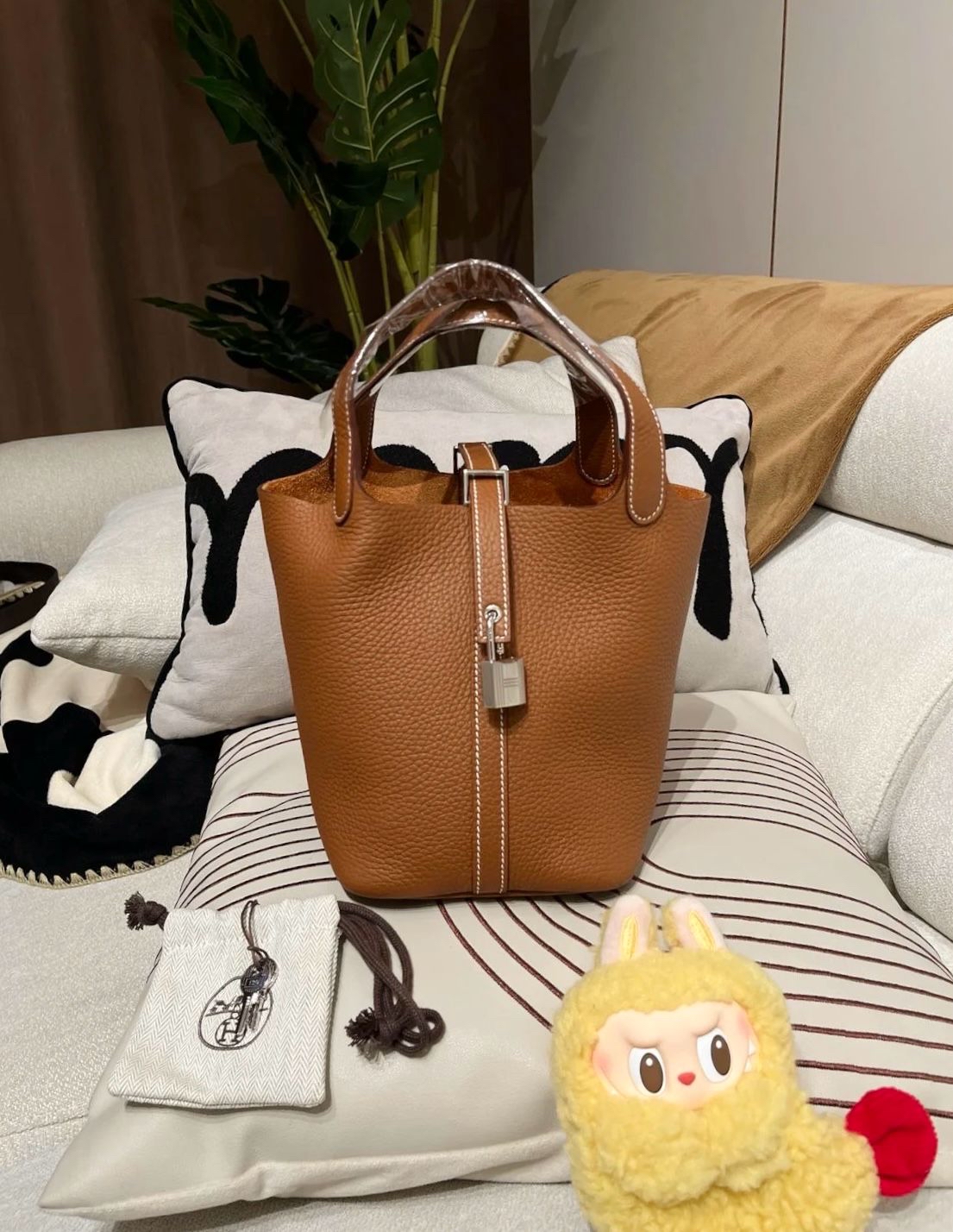 全新 Hermes Picotin 18,Stamp W 金棕銀扣  100%Authentic ,全新未使用品   ✅Key lock✅dust bag✅box 