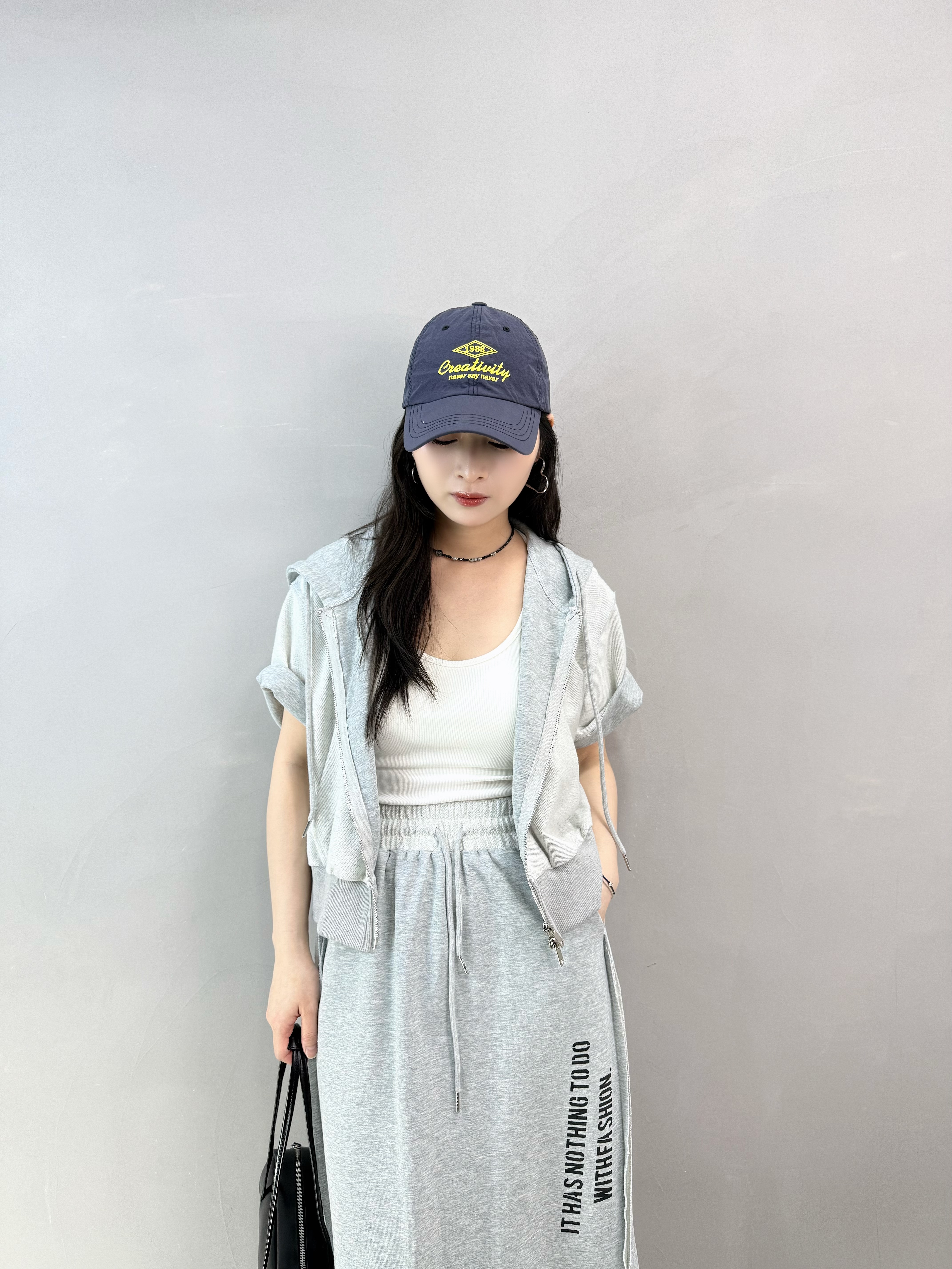 K74 短袖雙拉鏈外套+裙Set