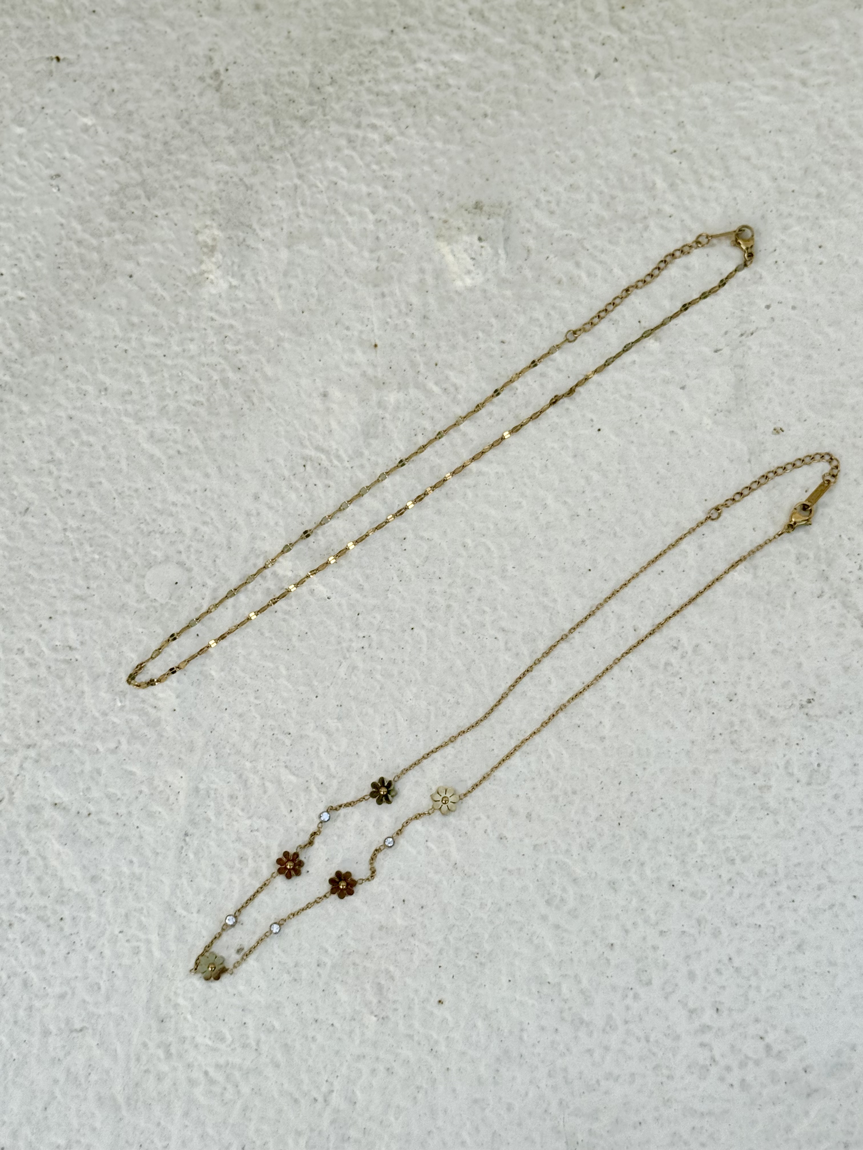 Gold flower set stainless necklace