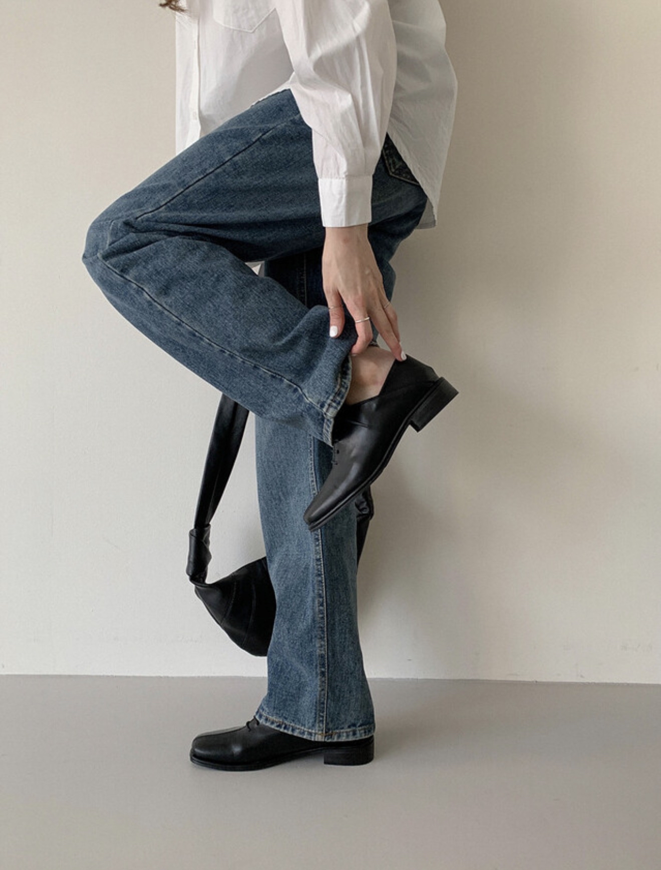 Square Lace-Up Oxfords 
