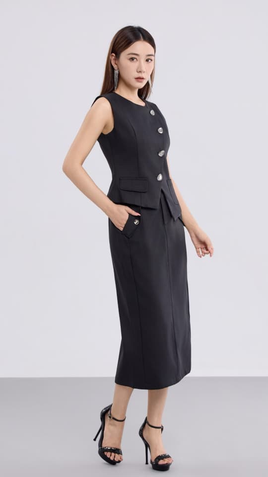 10141344 Power Muse Tailored Vest