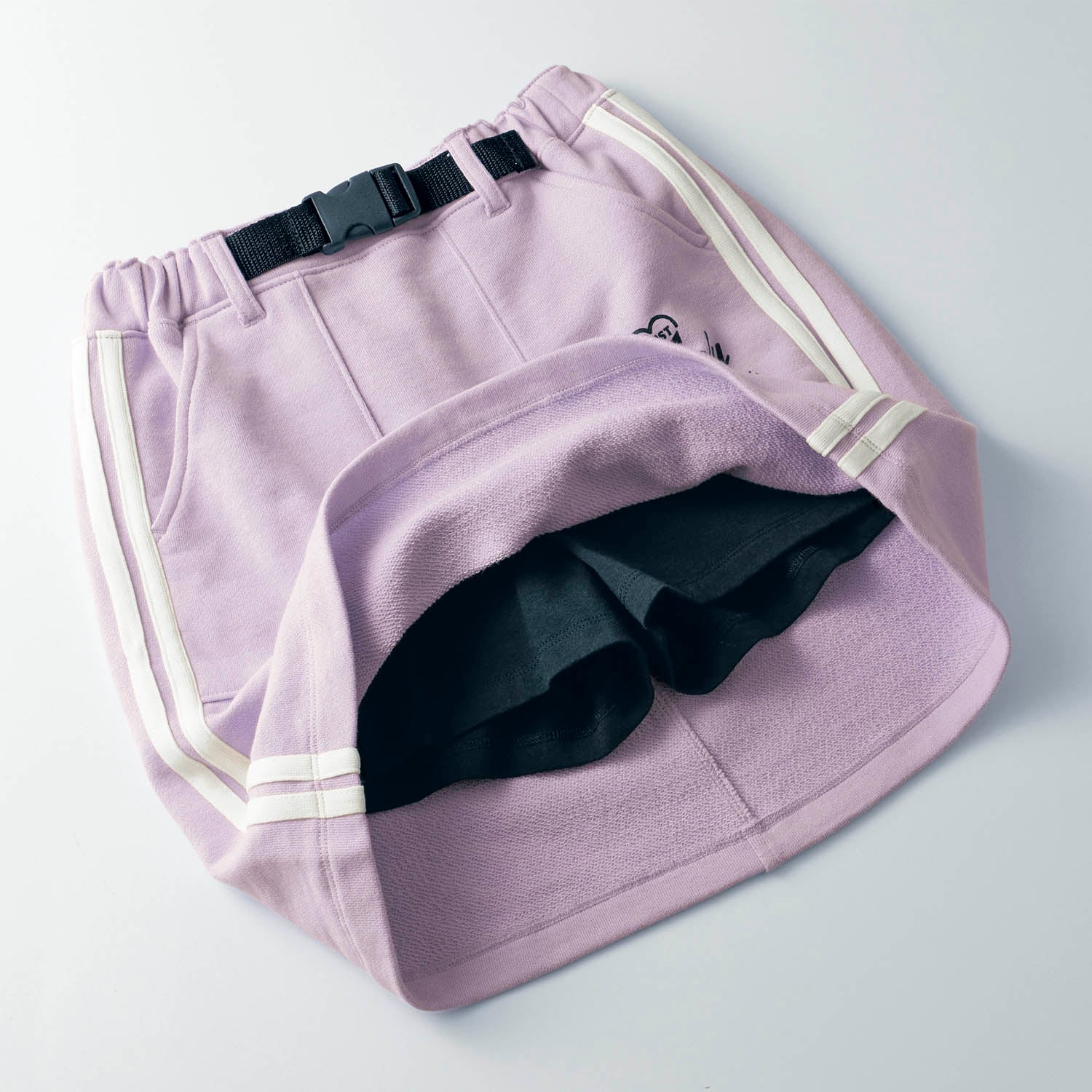 🆕【⭐訂購⭐】 🇯🇵日本直送🌀側線 運動風 #半截裙(含打底褲)［2款選］🌀[ELAA-0262][260208]